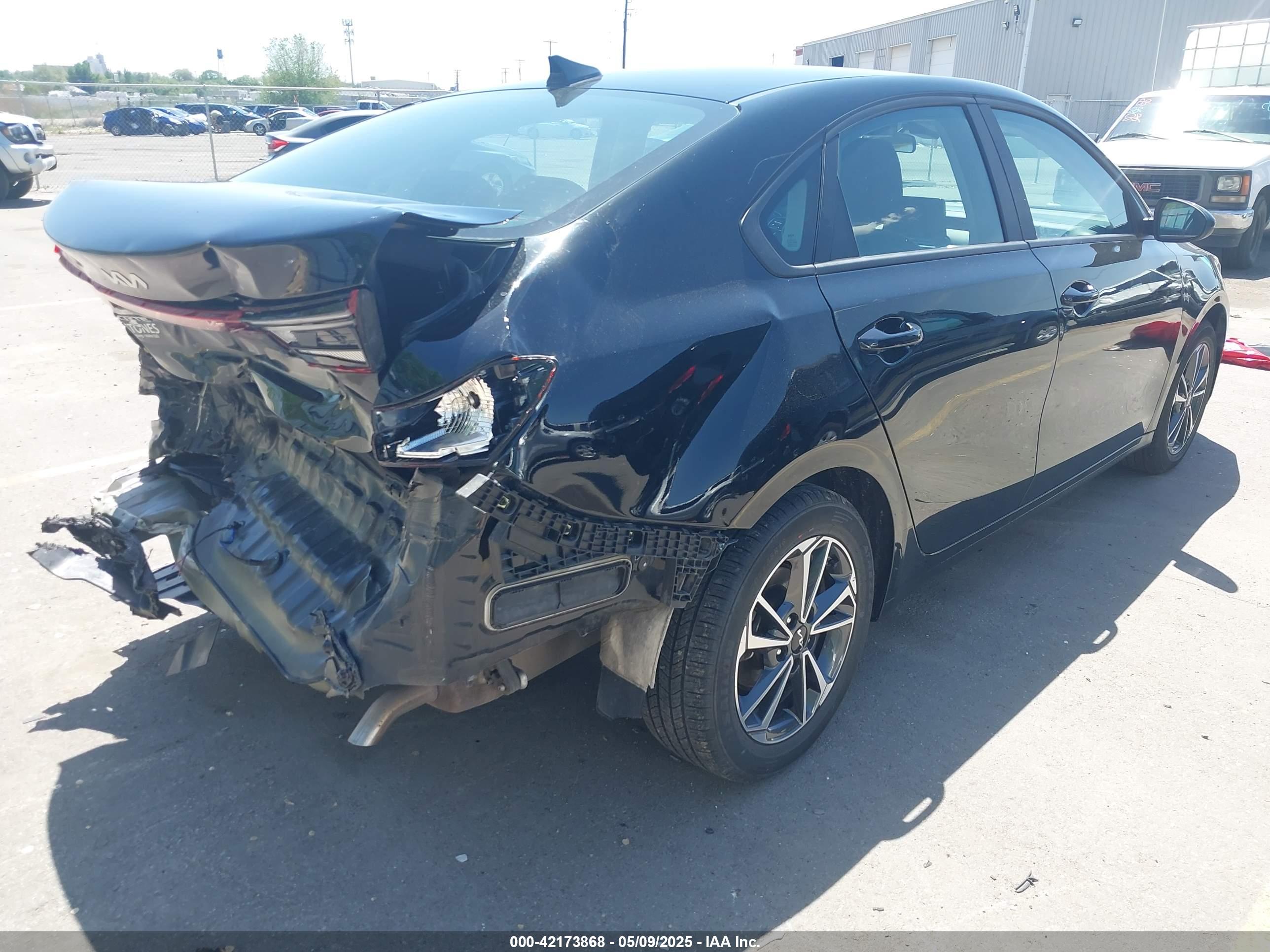 KIA FORTE image 4