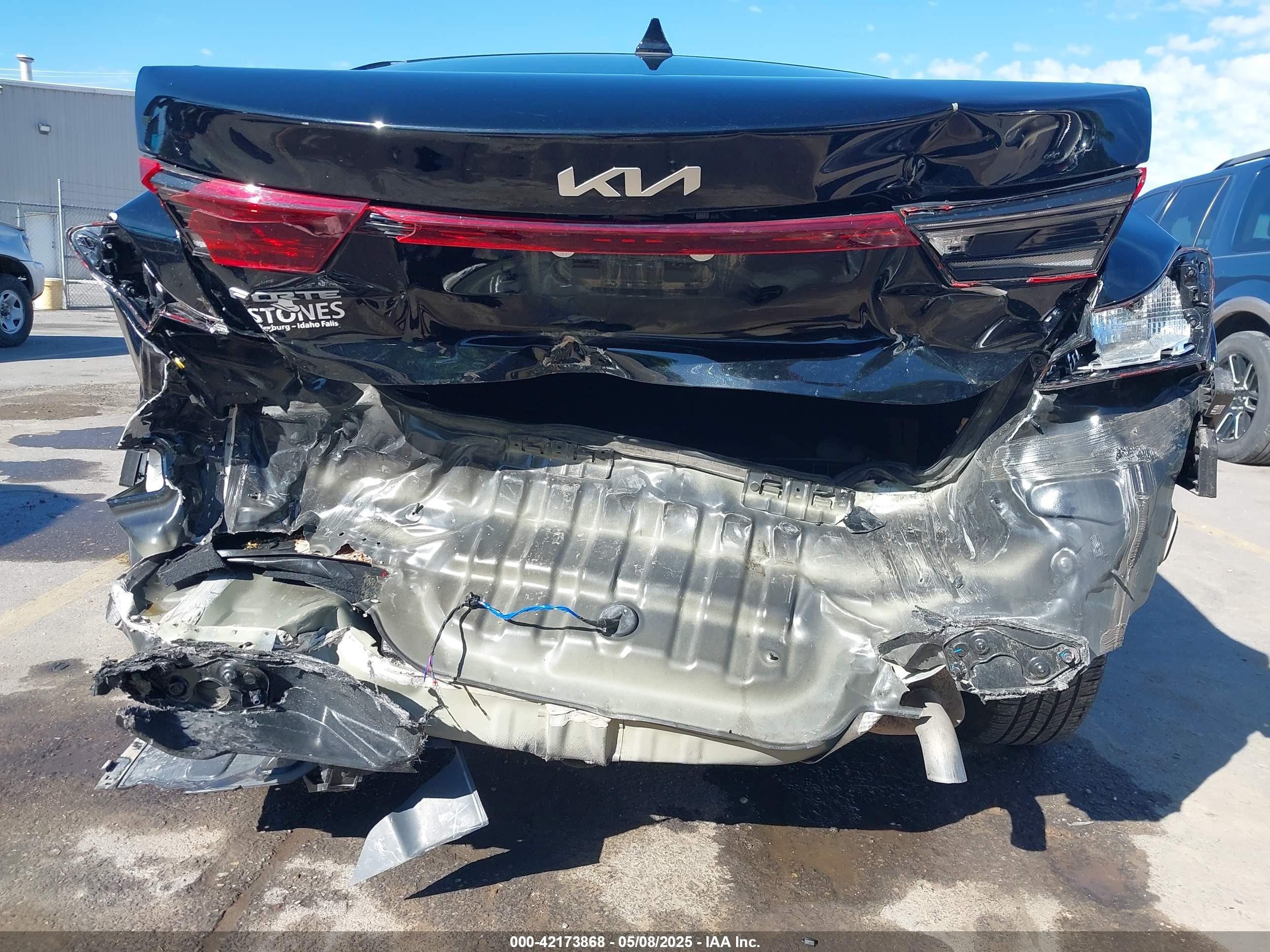 KIA FORTE image 6