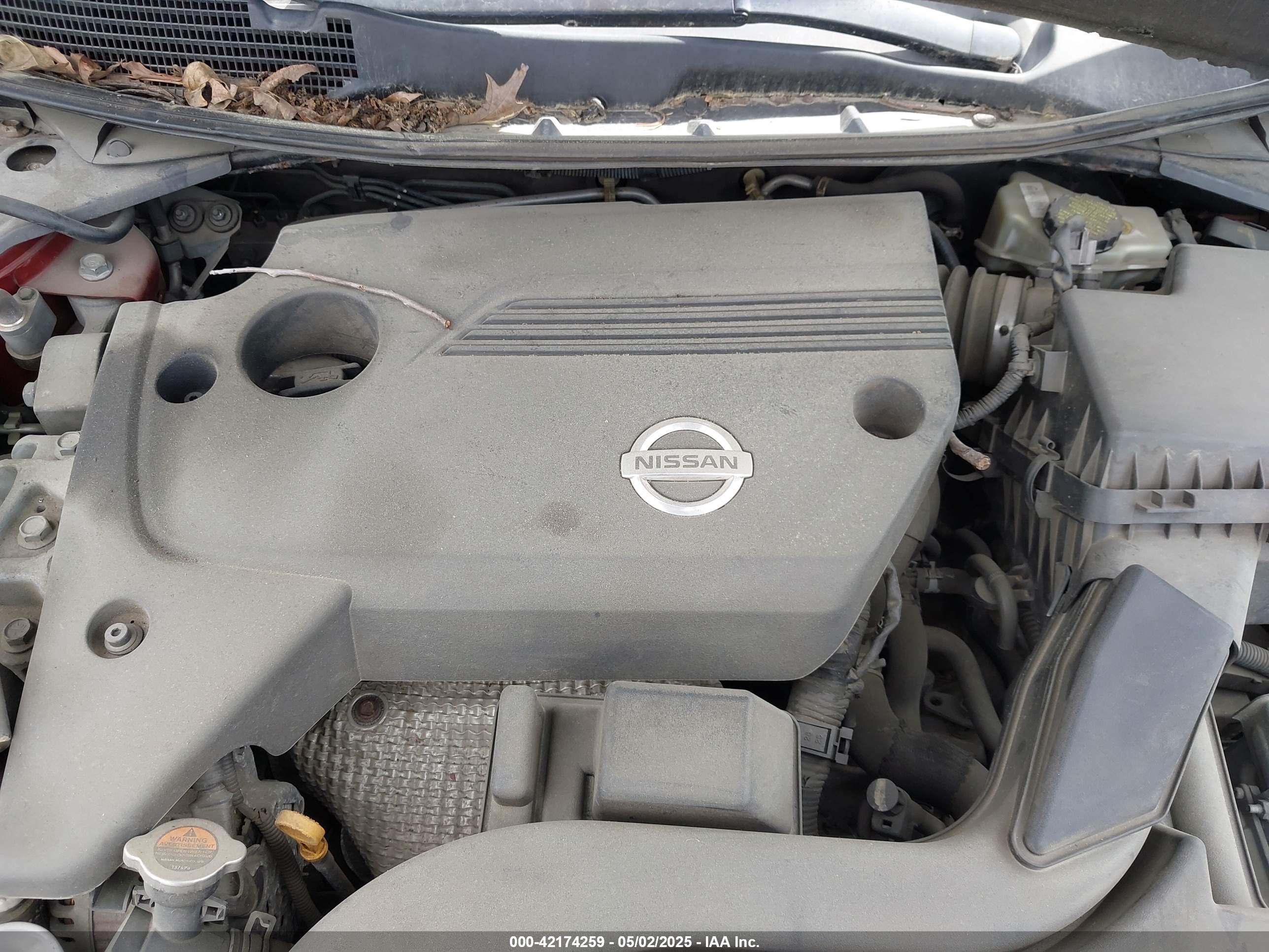 NISSAN ALTIMA image 10