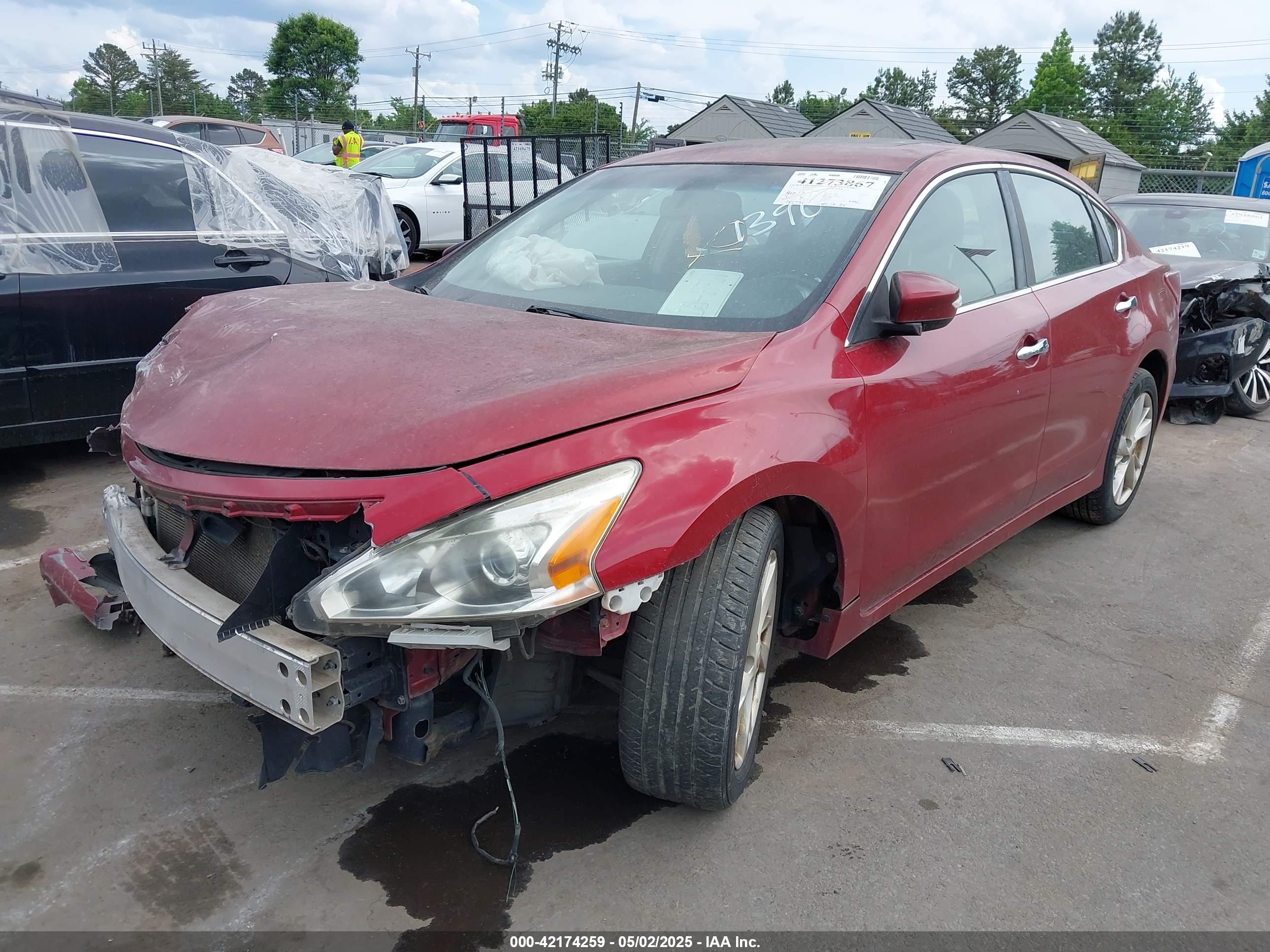 NISSAN ALTIMA image 2