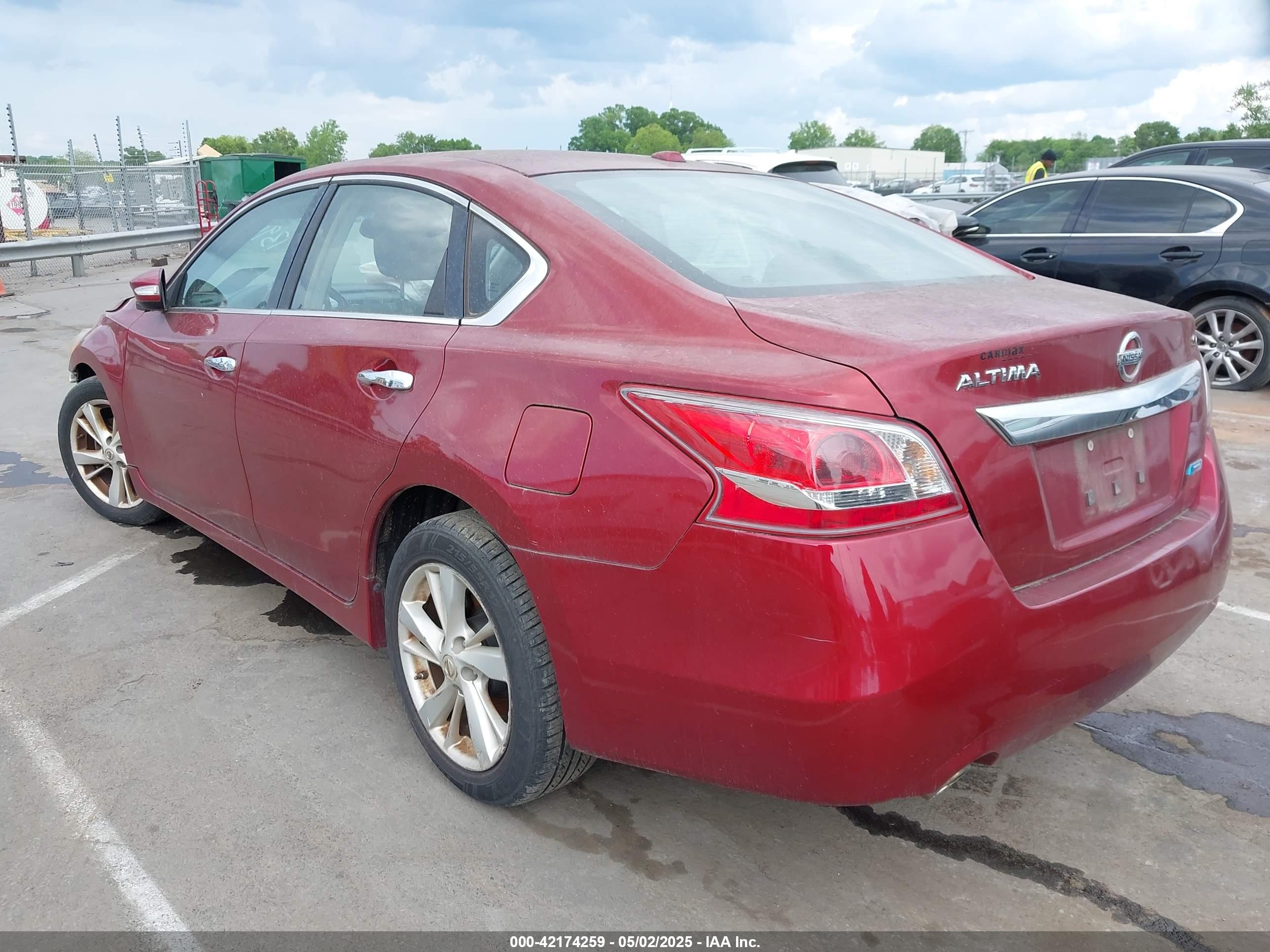NISSAN ALTIMA image 3
