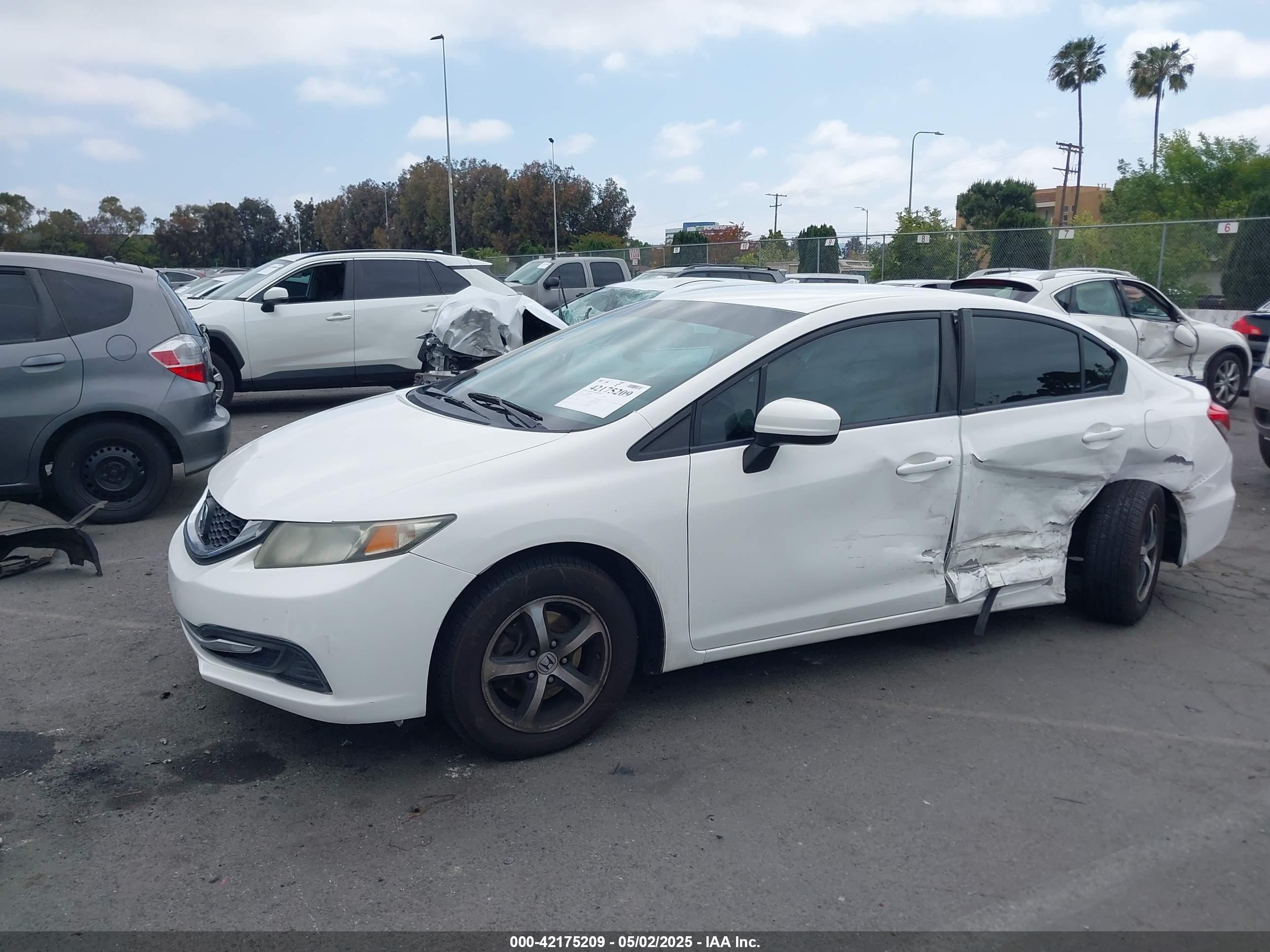 HONDA CIVIC image 2