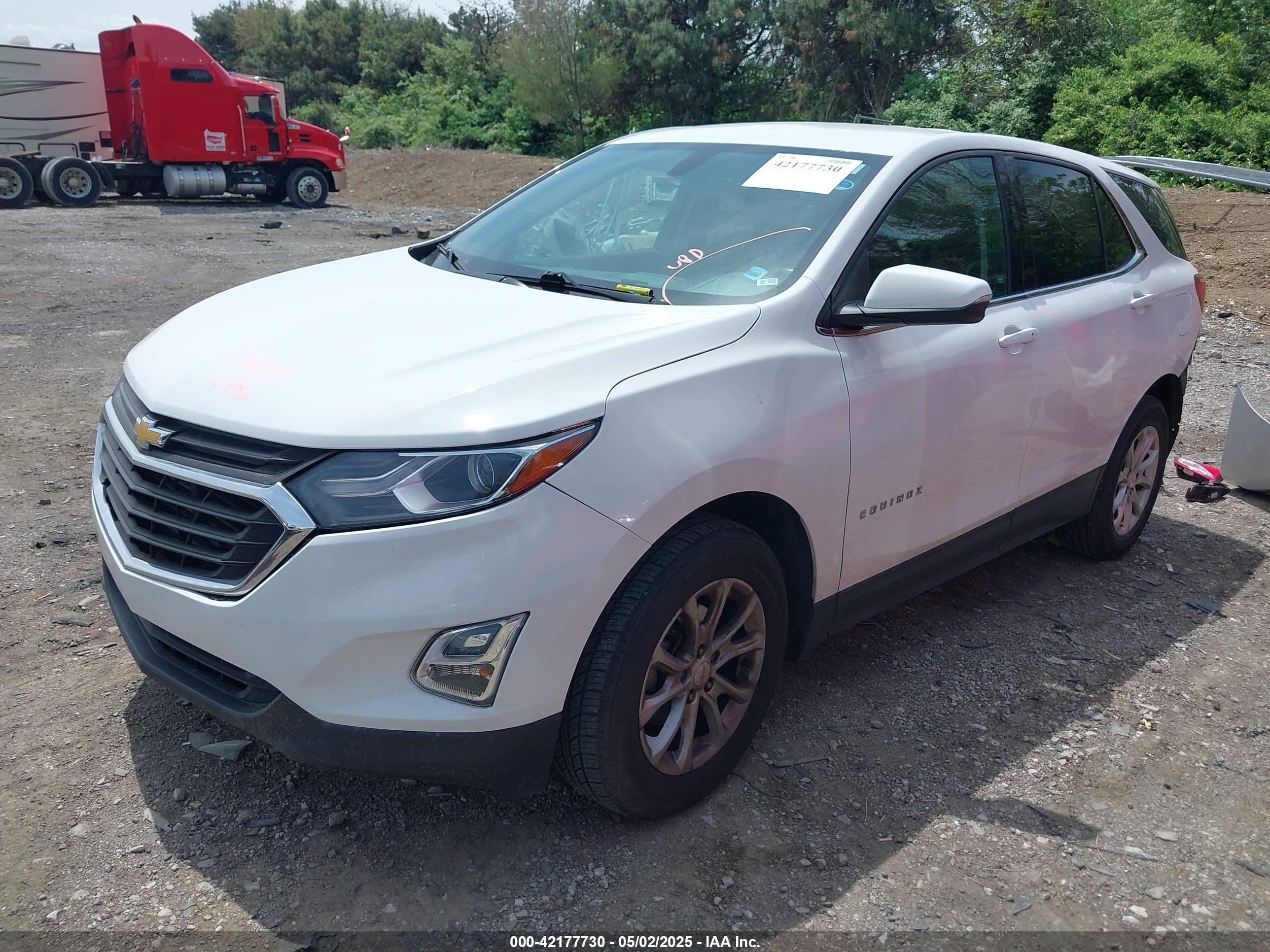 CHEVROLET EQUINOX image 2
