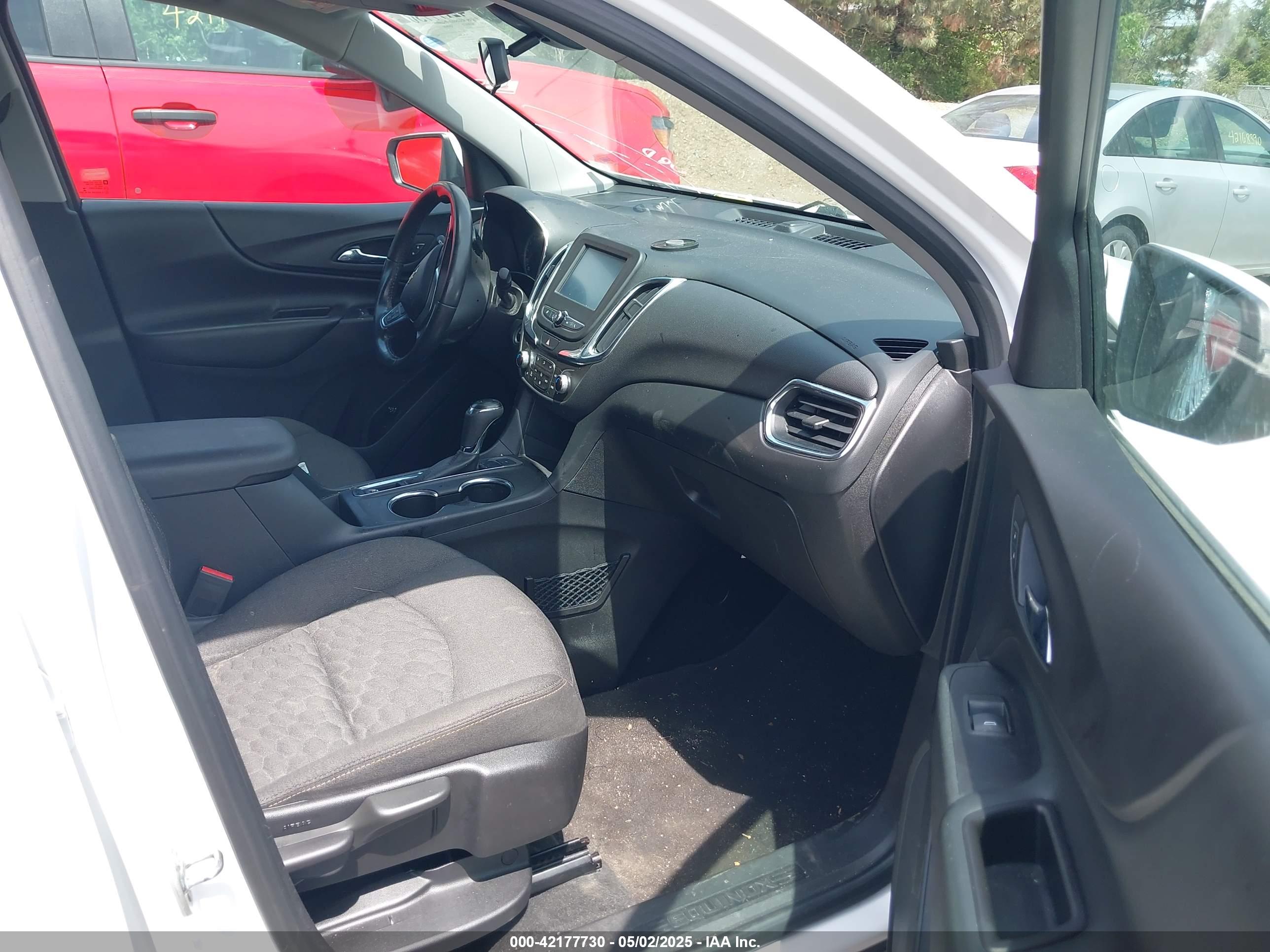 CHEVROLET EQUINOX image 5