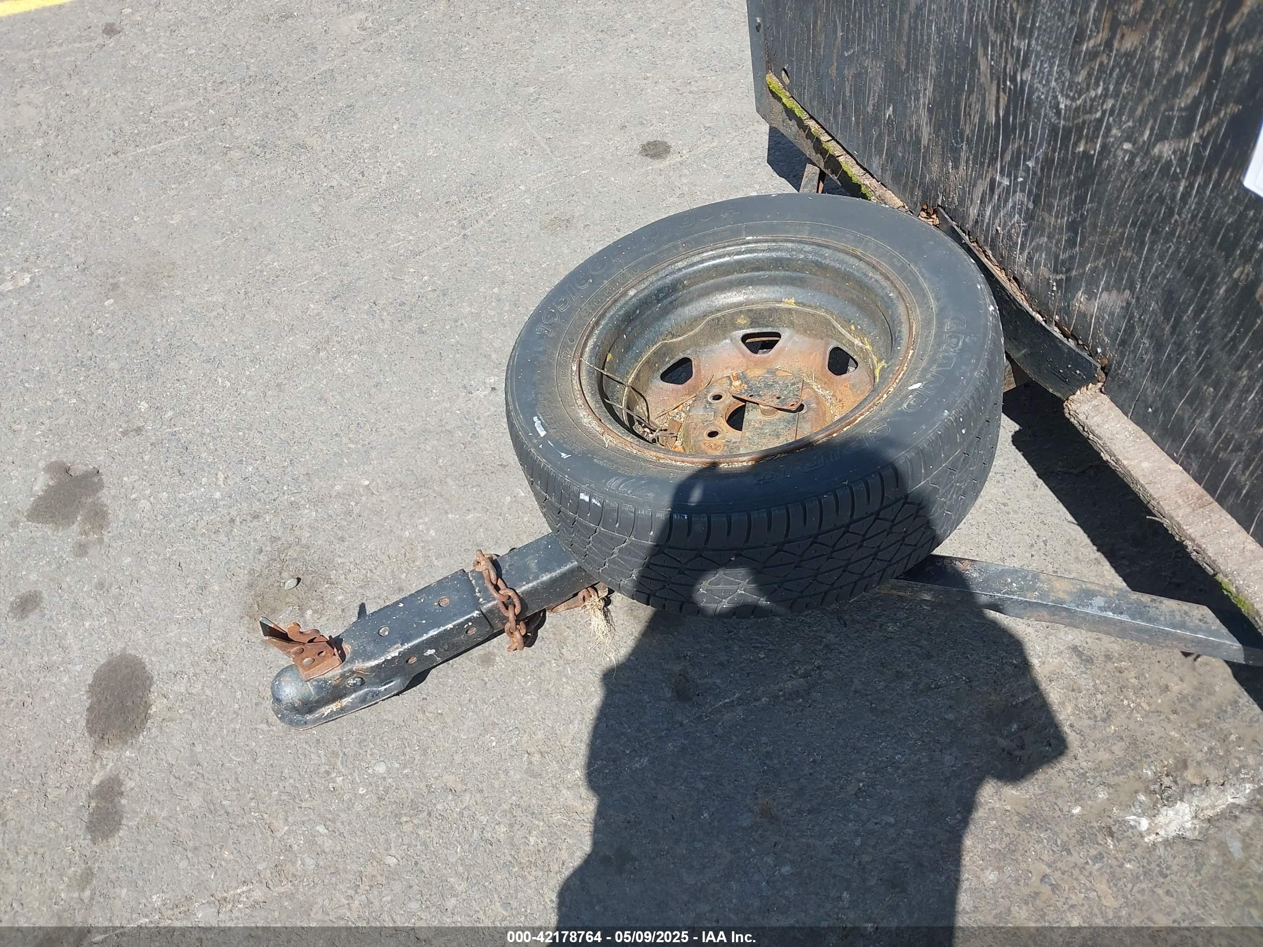 HOMEMADE UTILITY image 10