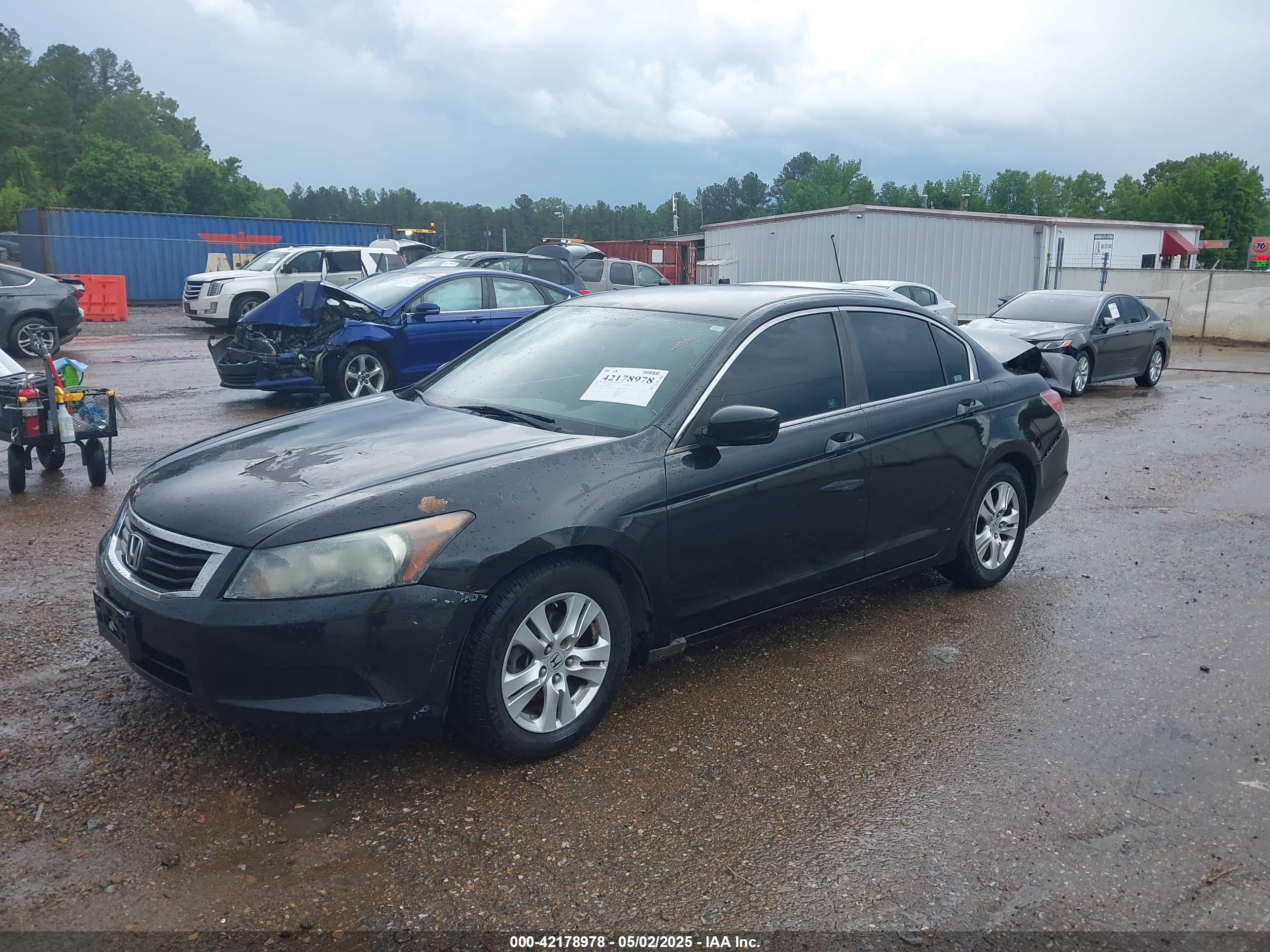 HONDA ACCORD image 2
