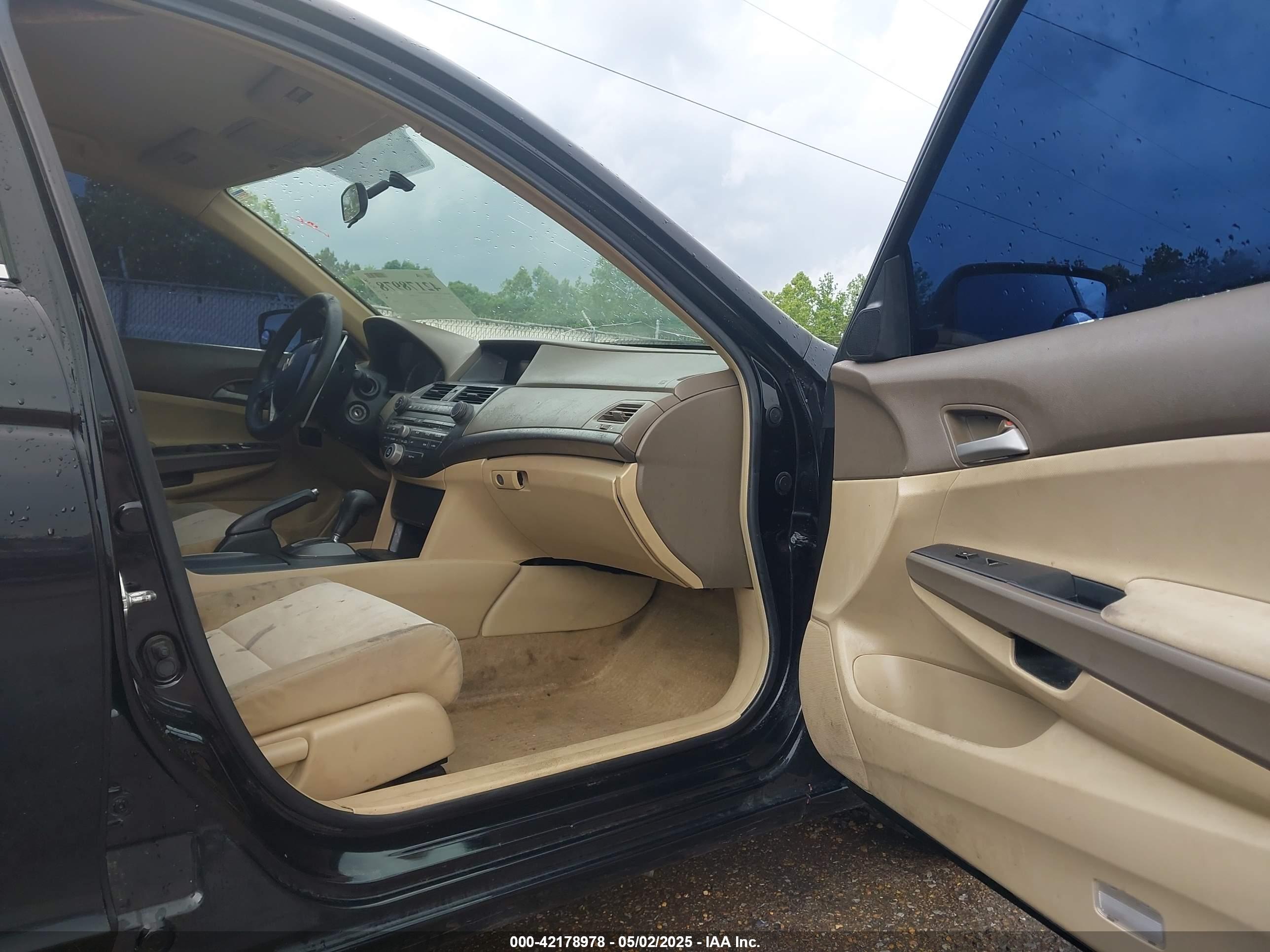 HONDA ACCORD image 5
