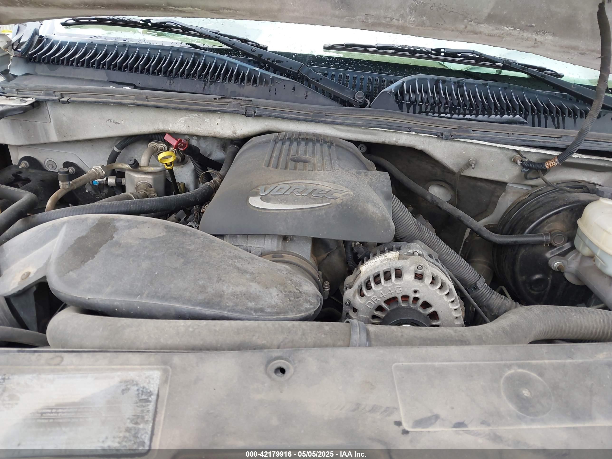 CHEVROLET SILVERADO image 10