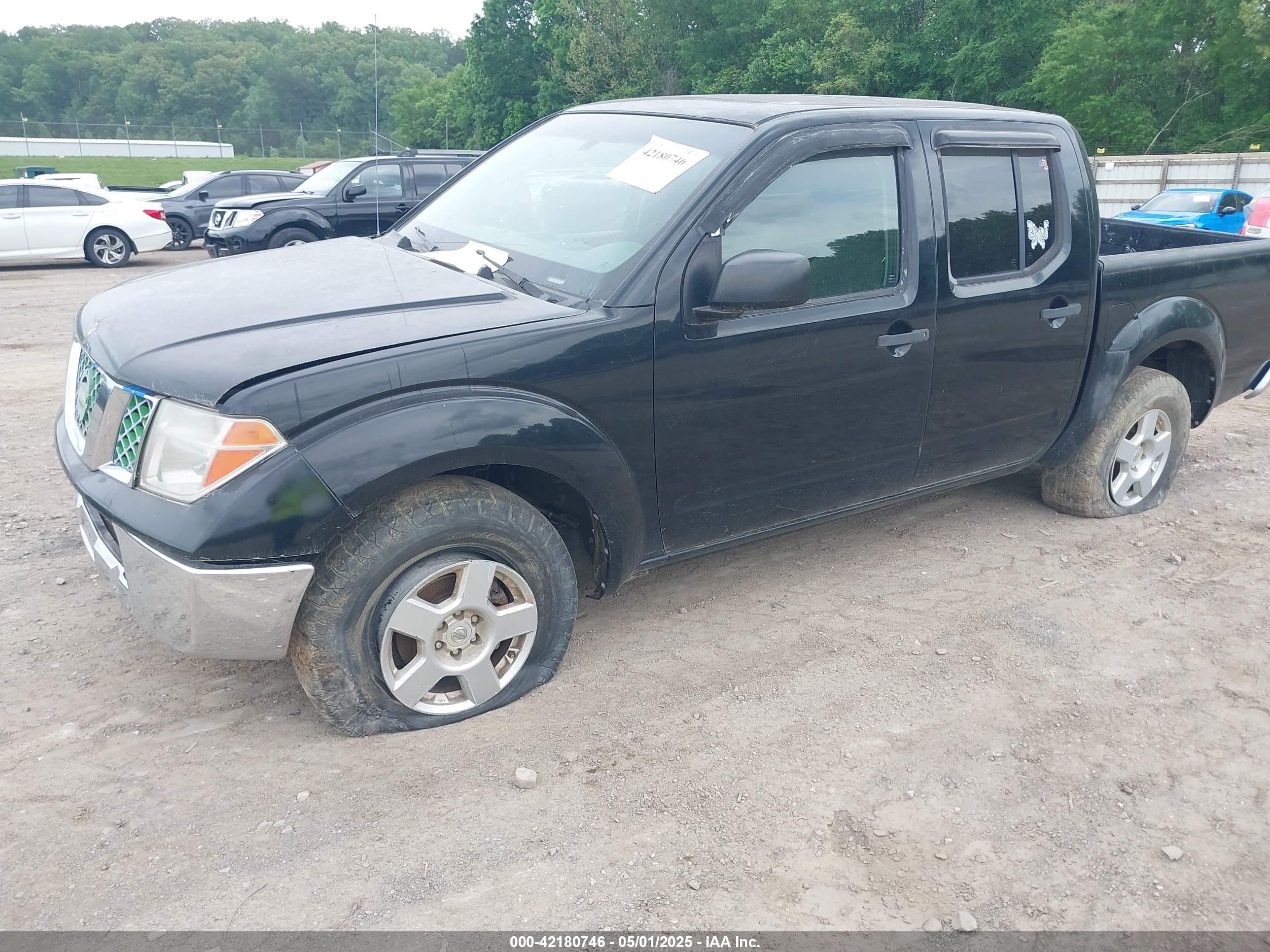 NISSAN FRONTIER image 2