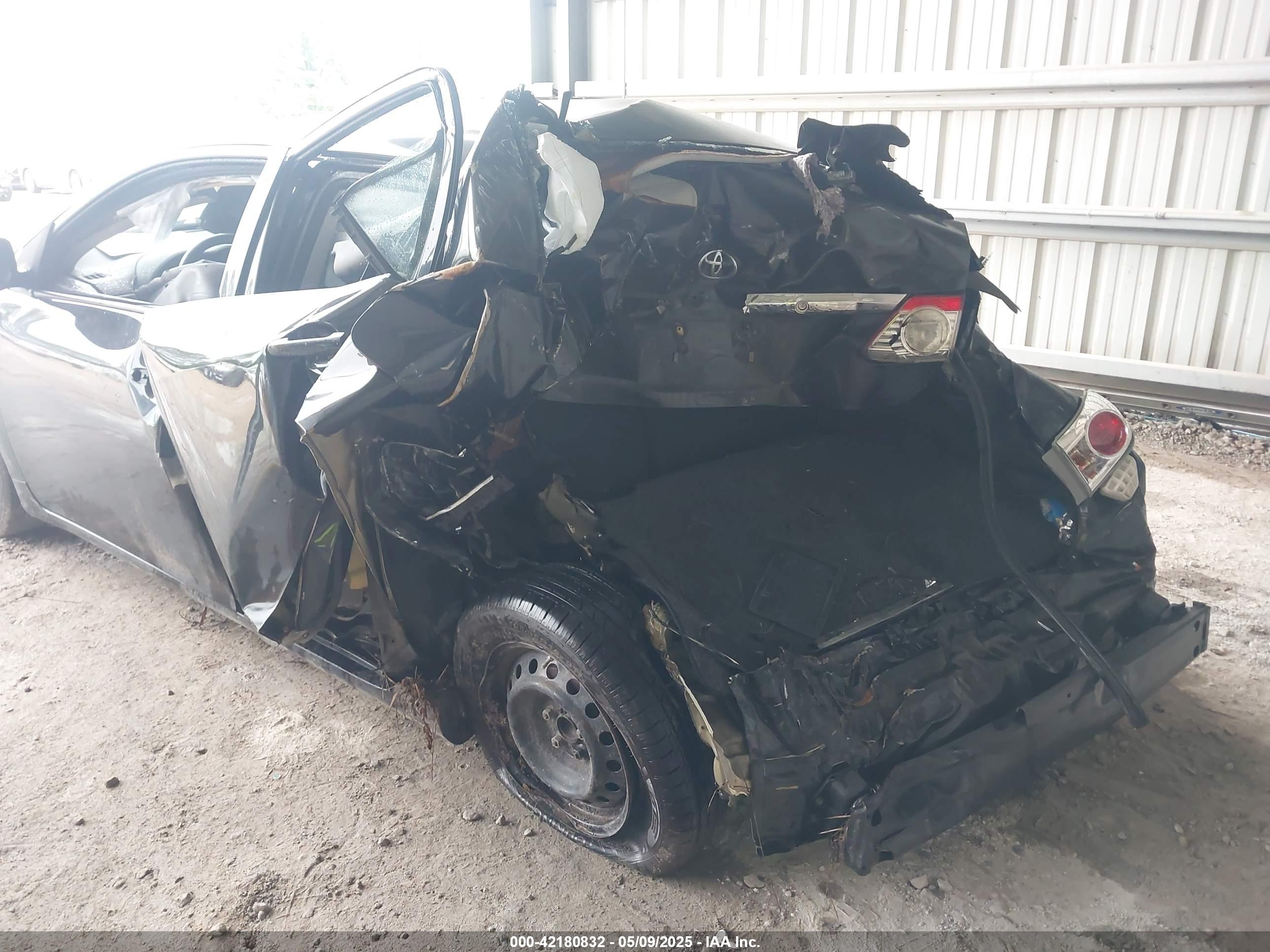 TOYOTA COROLLA image 6