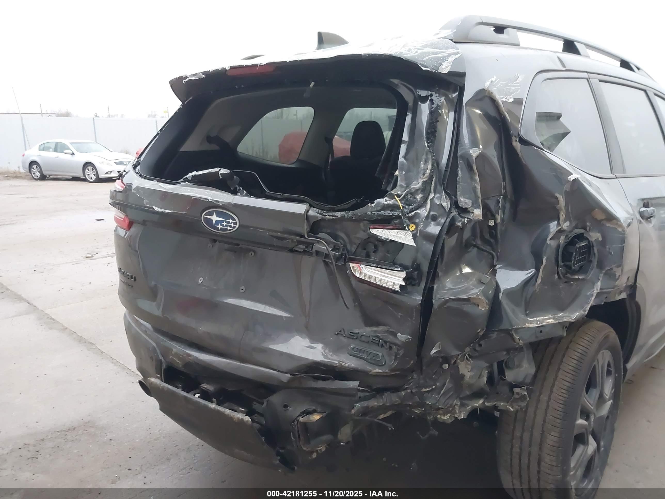 SUBARU ASCENT image 6