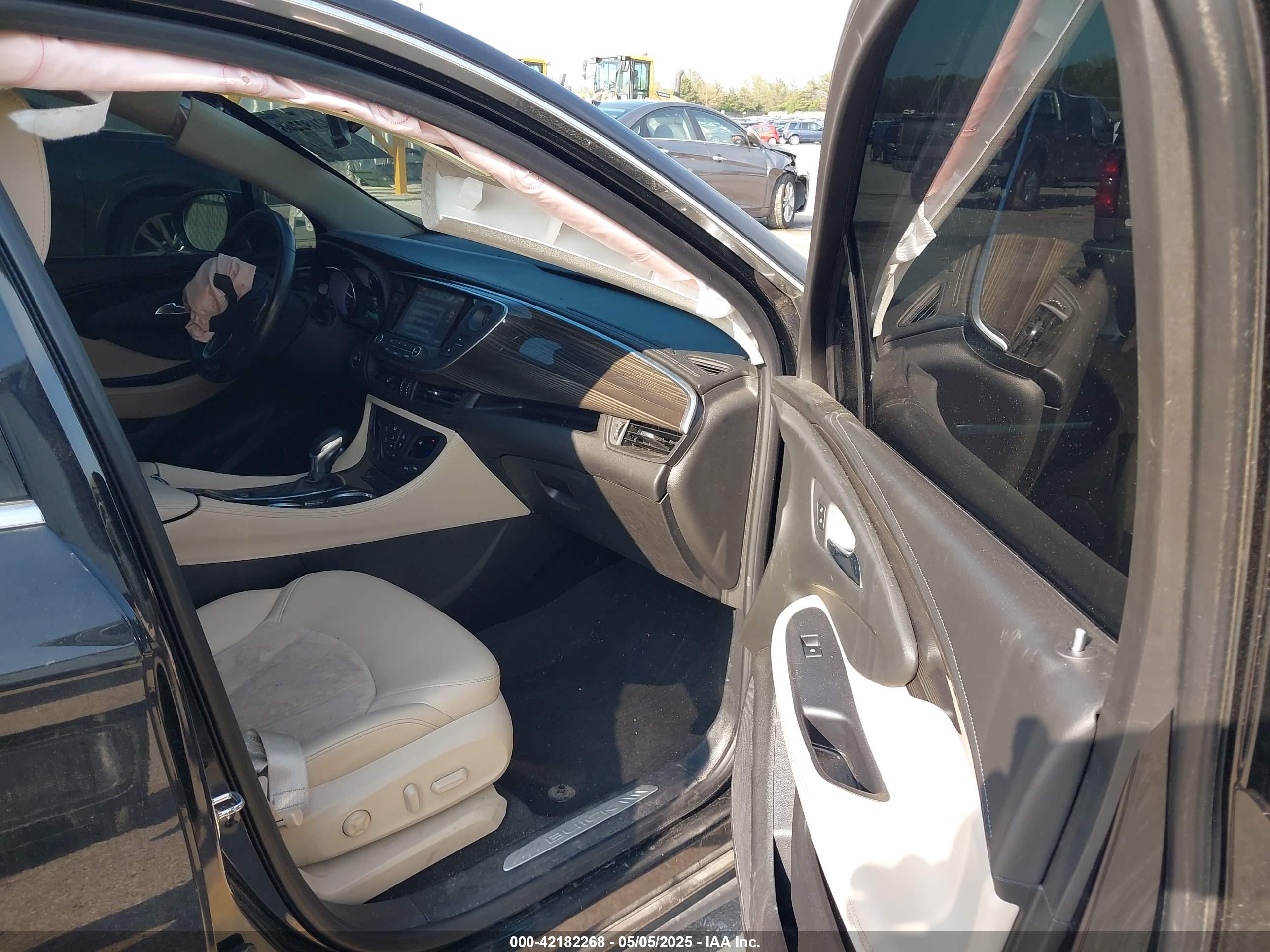 BUICK ENVISION image 5