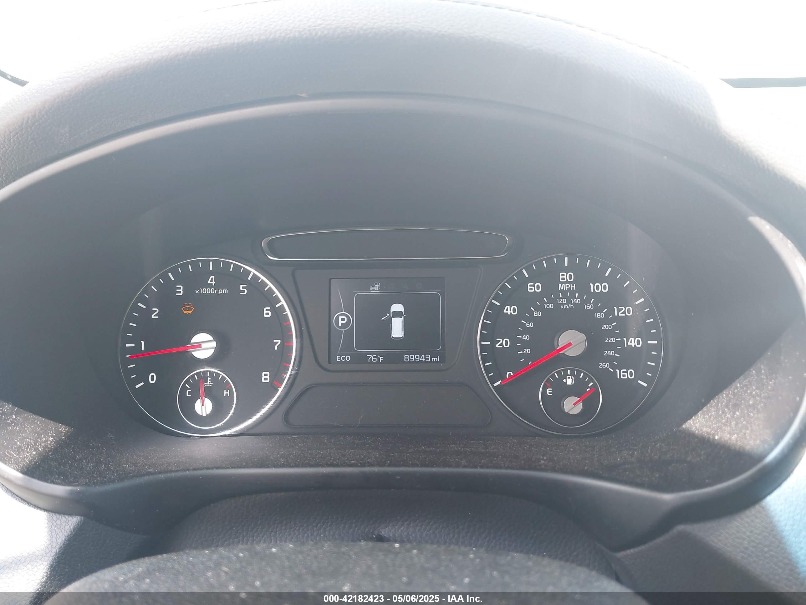 KIA SORENTO image 7