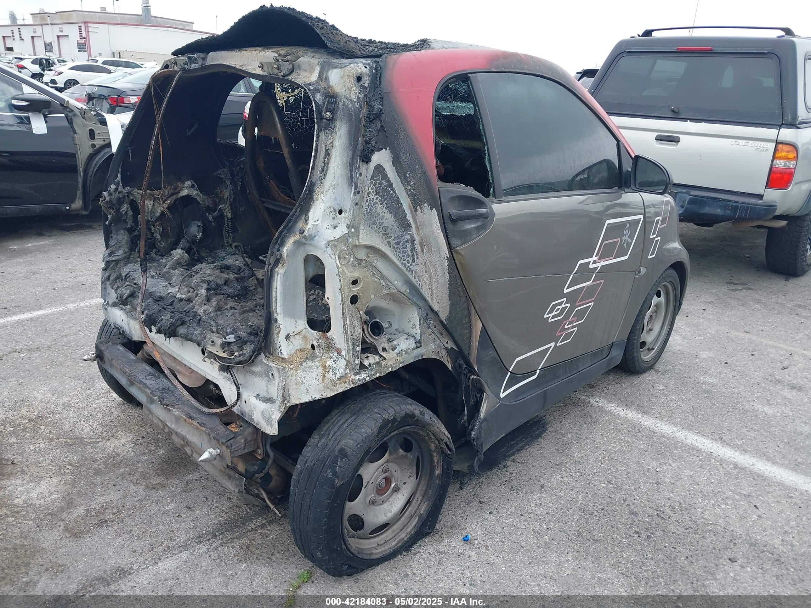 SMART FORTWO image 4
