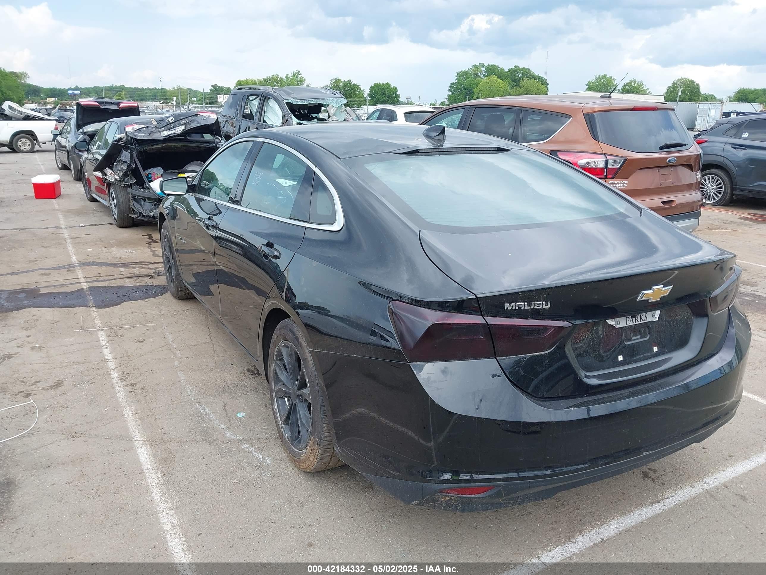 CHEVROLET MALIBU image 3