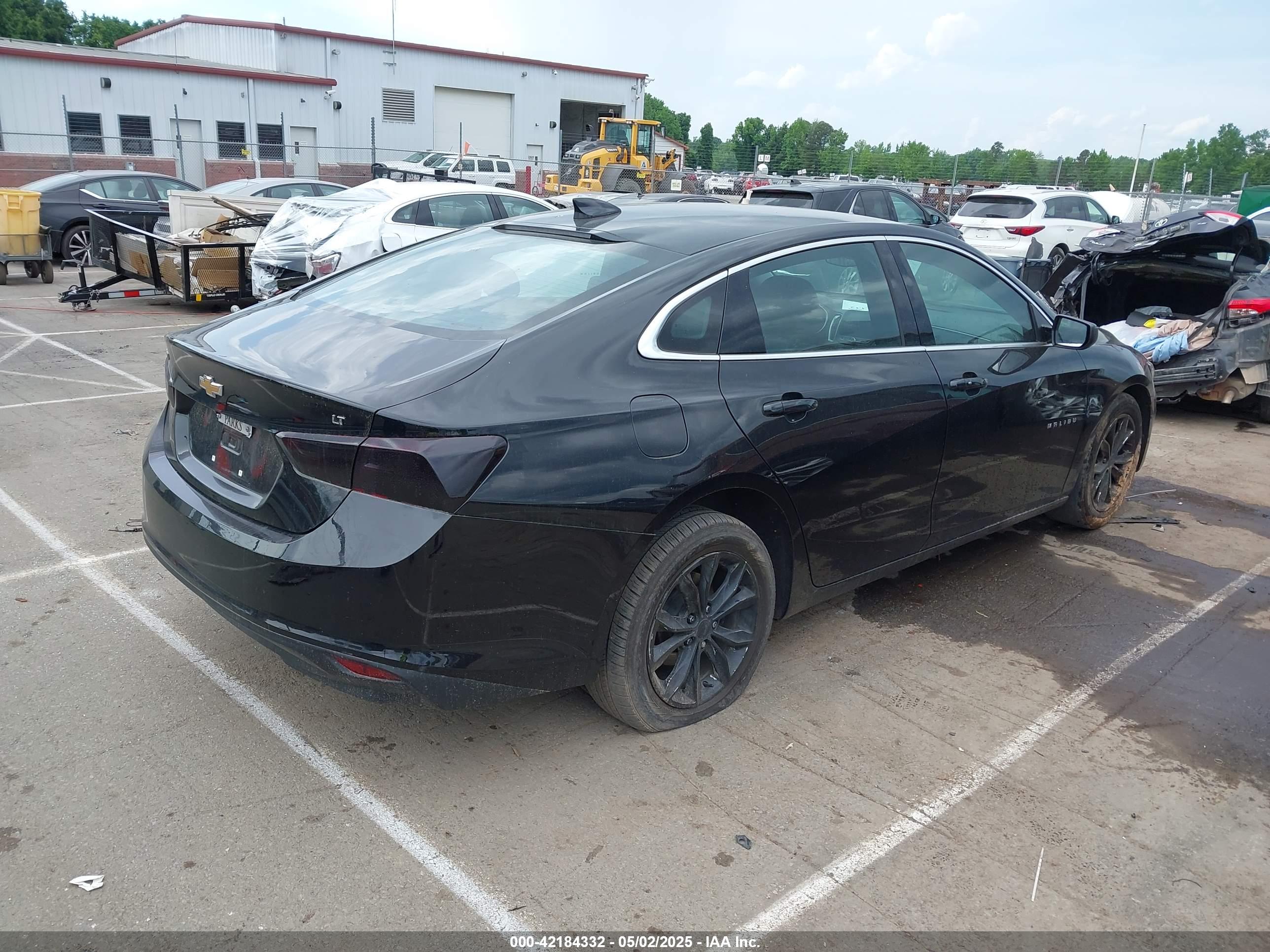 CHEVROLET MALIBU image 4