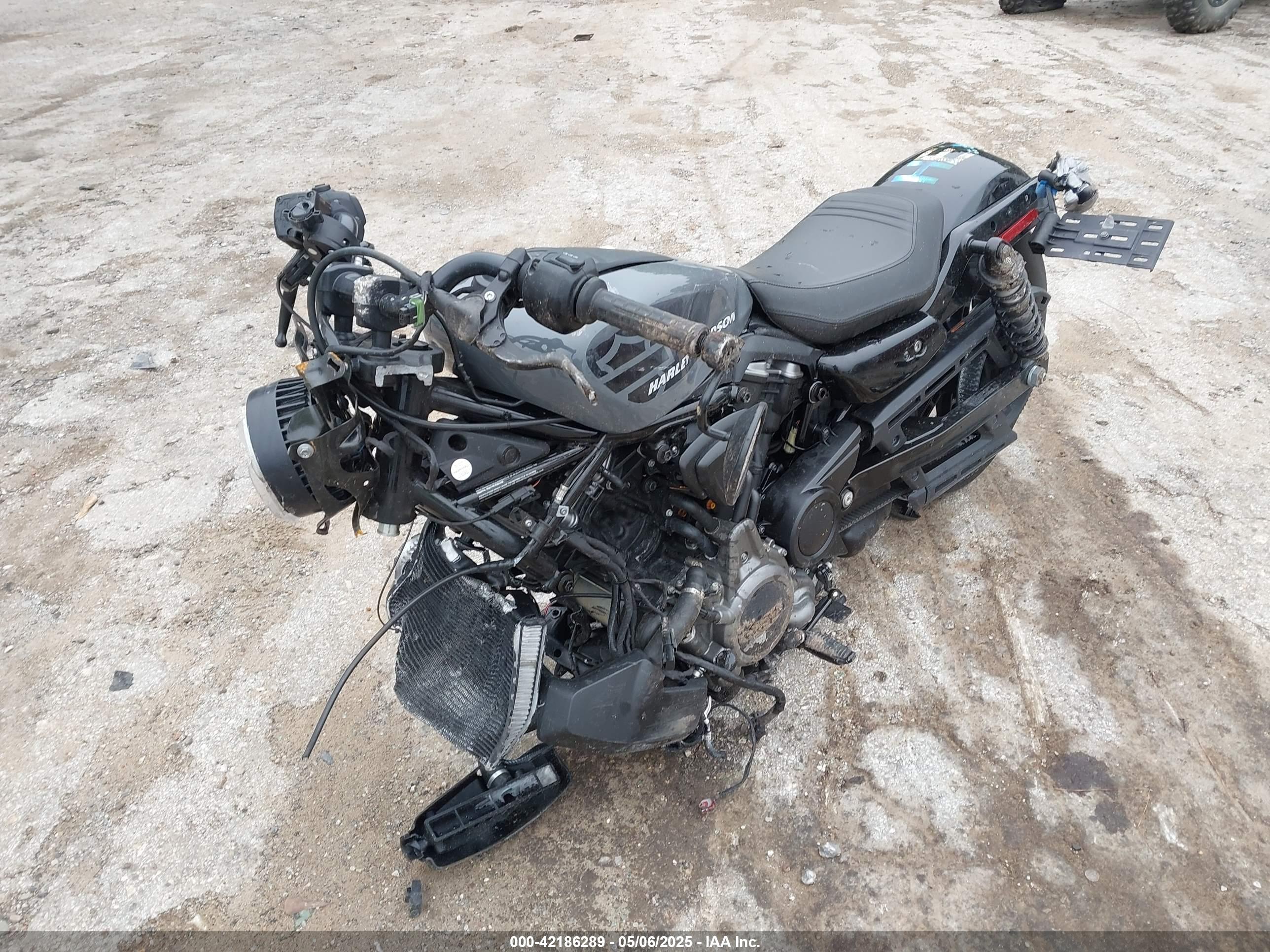 HARLEY-DAVIDSON RH975 image 2