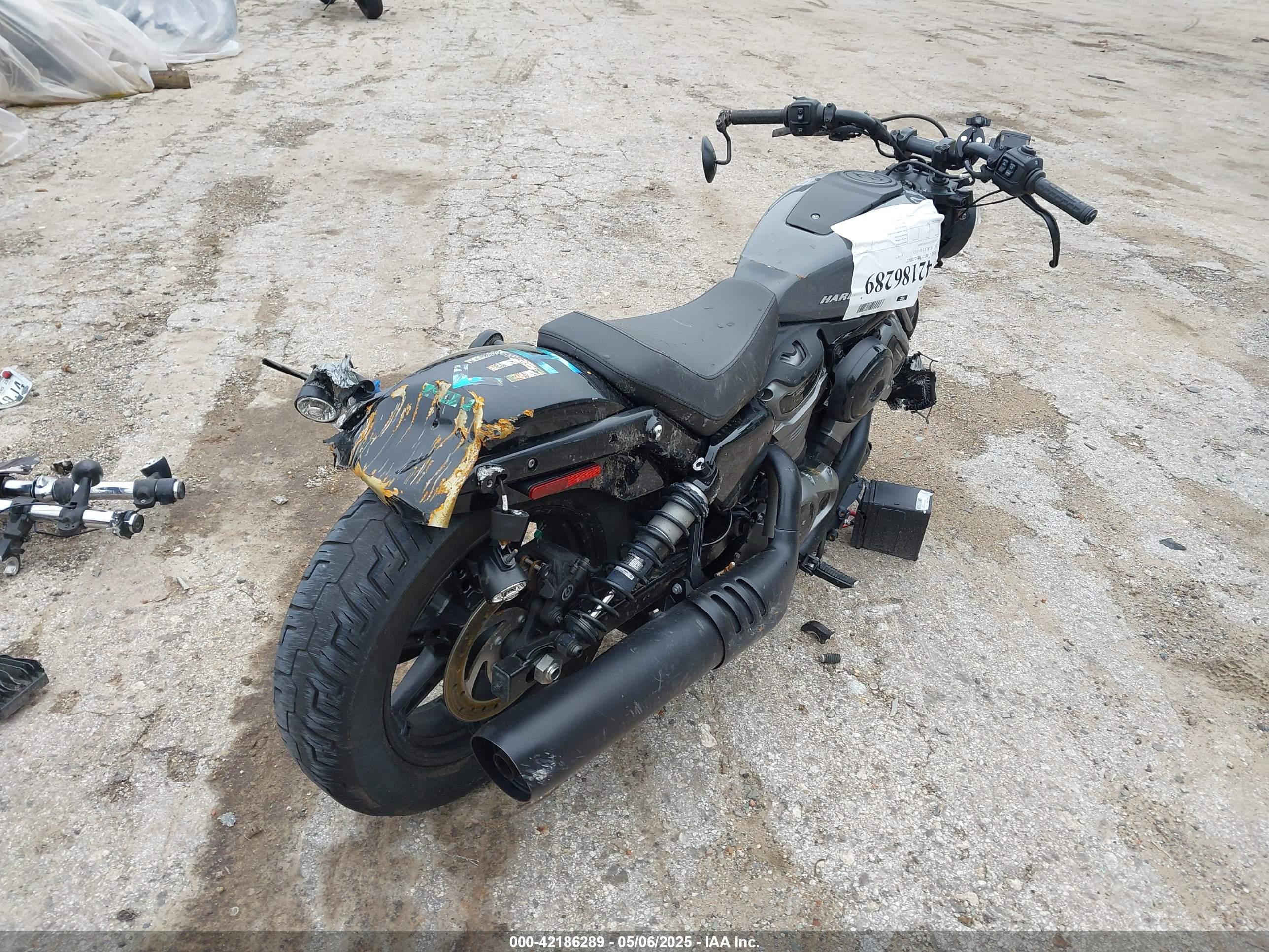 HARLEY-DAVIDSON RH975 image 4