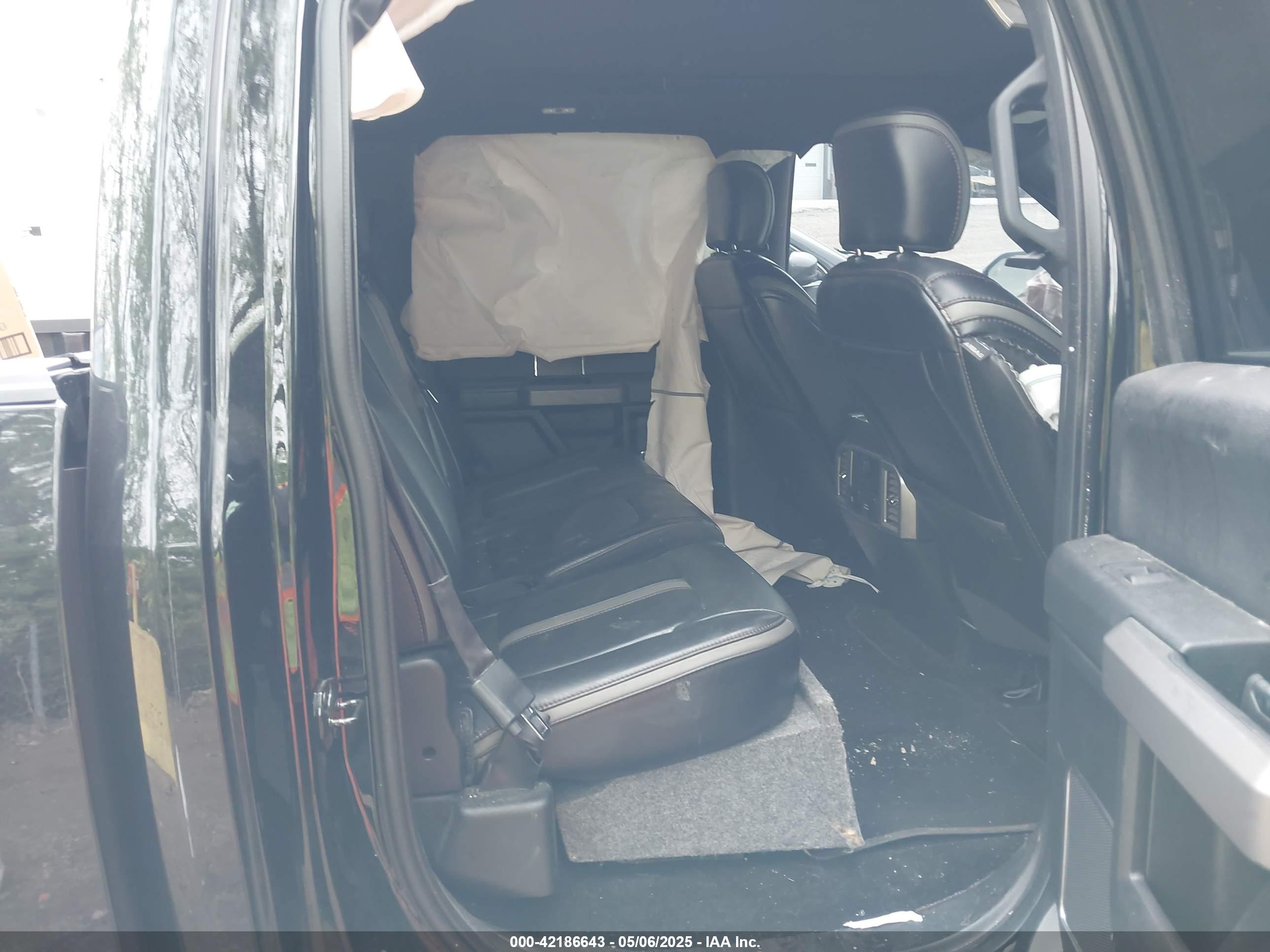 FORD F-150 image 8
