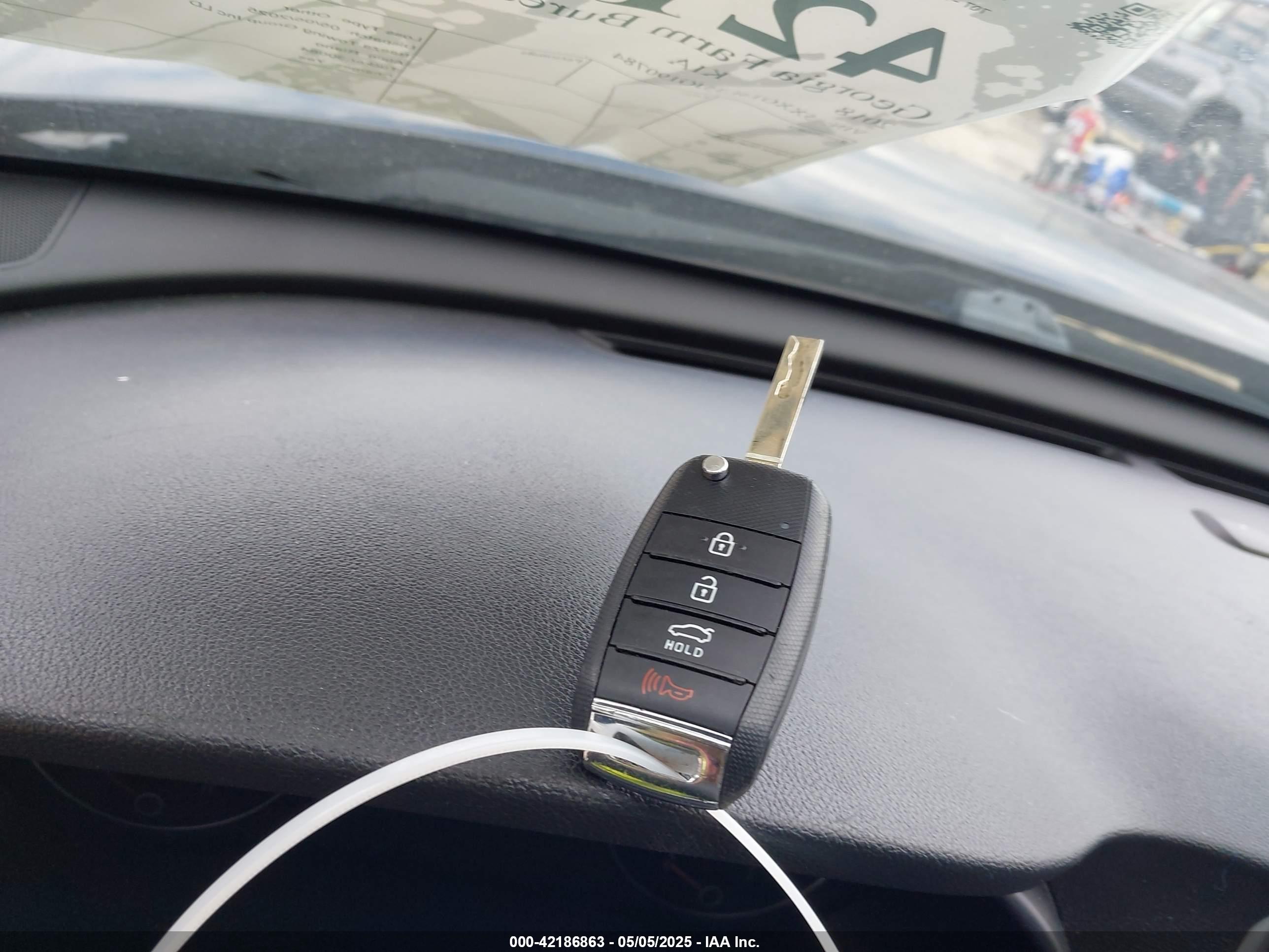 KIA OPTIMA image 11