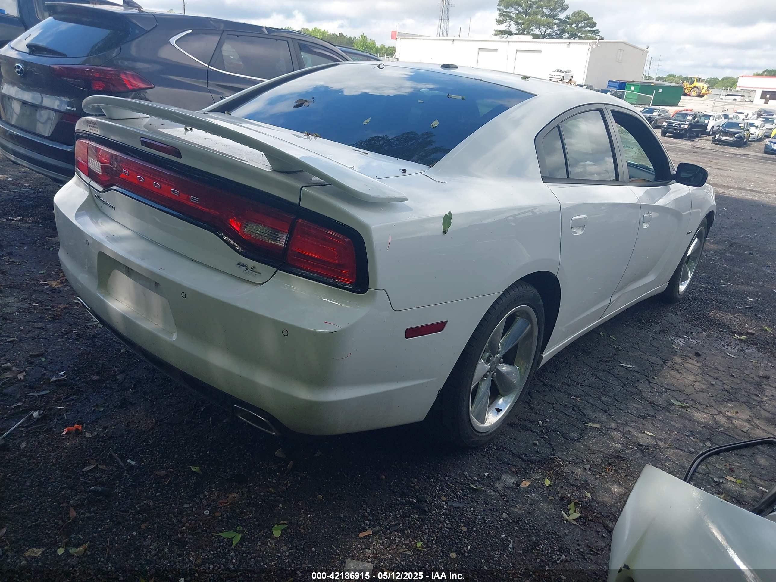 DODGE CHARGER image 4
