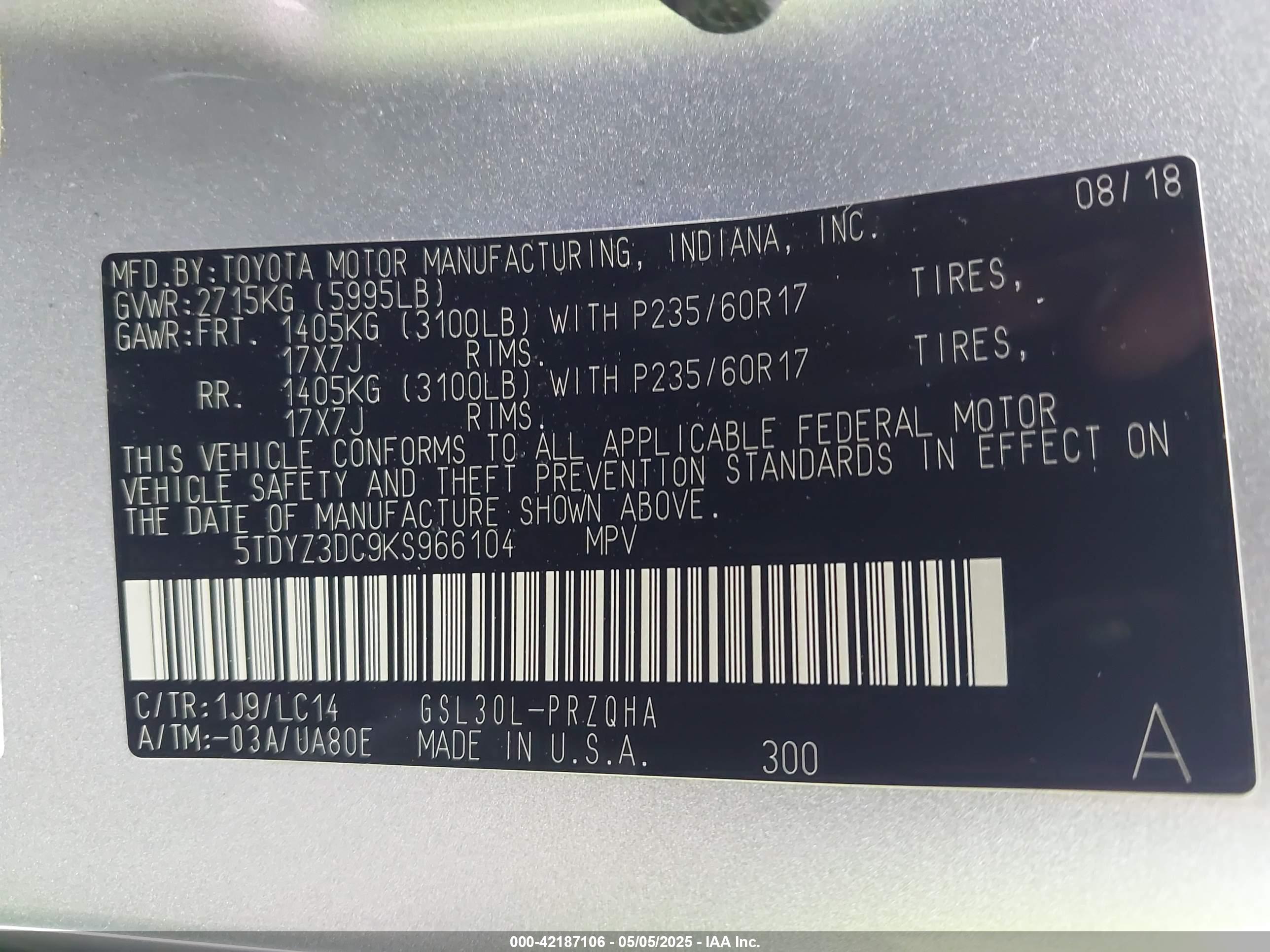 TOYOTA SIENNA image 9