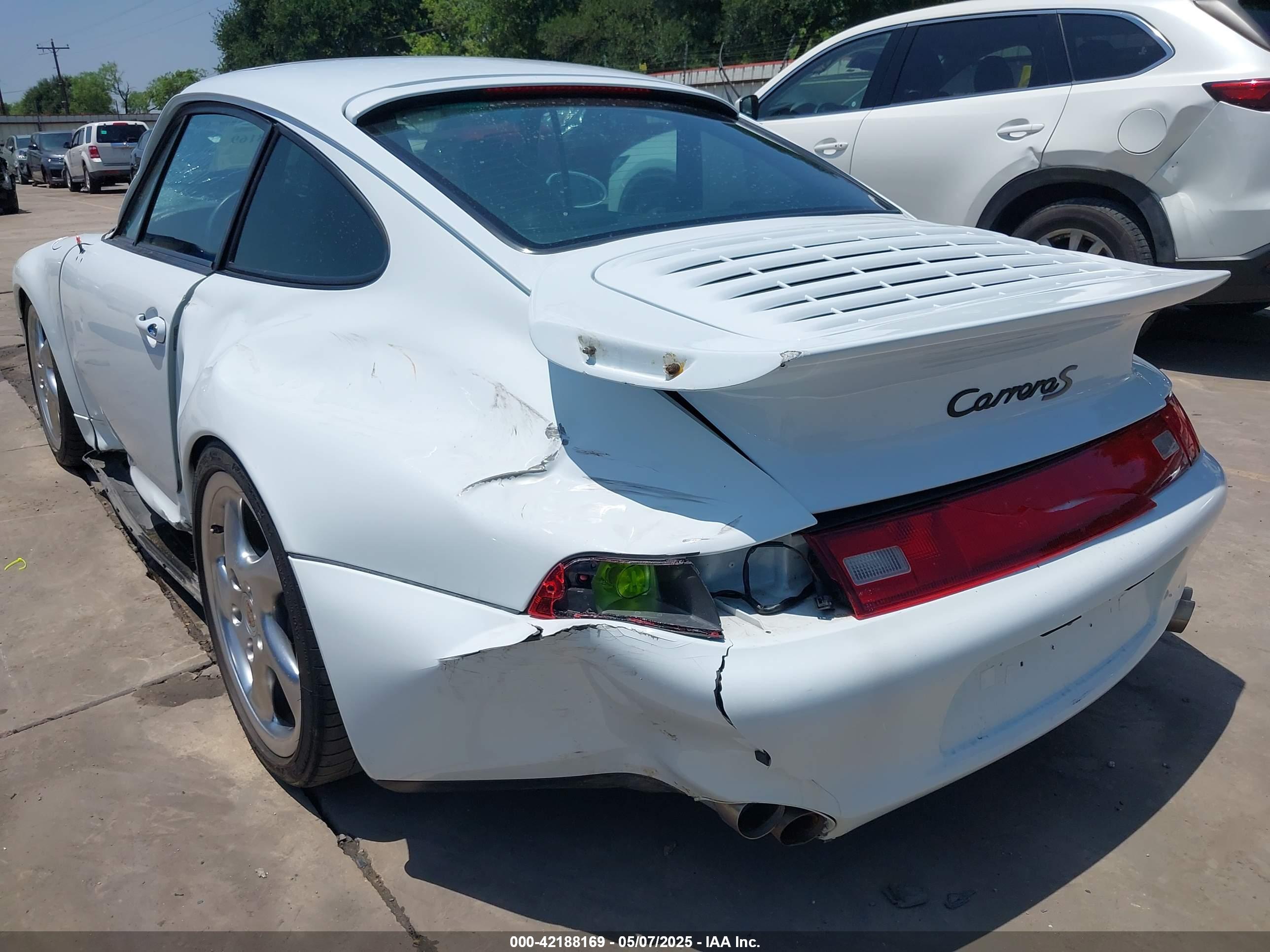 PORSCHE 911 image 6