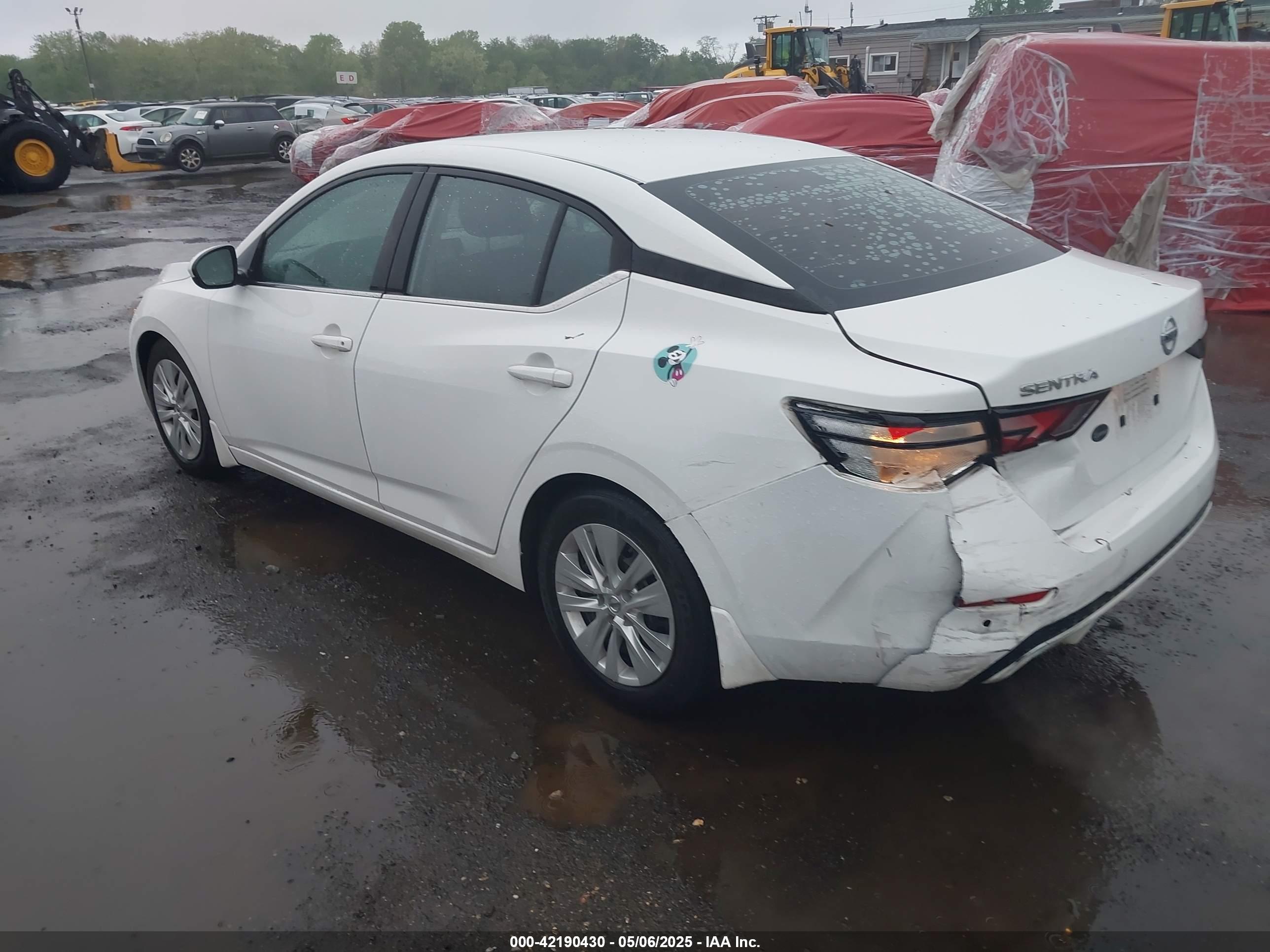NISSAN SENTRA image 3
