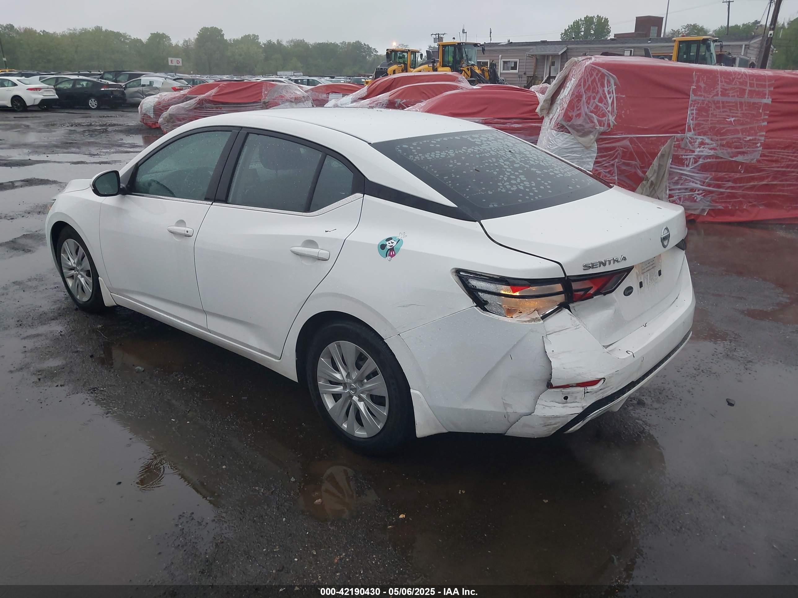 NISSAN SENTRA image 6