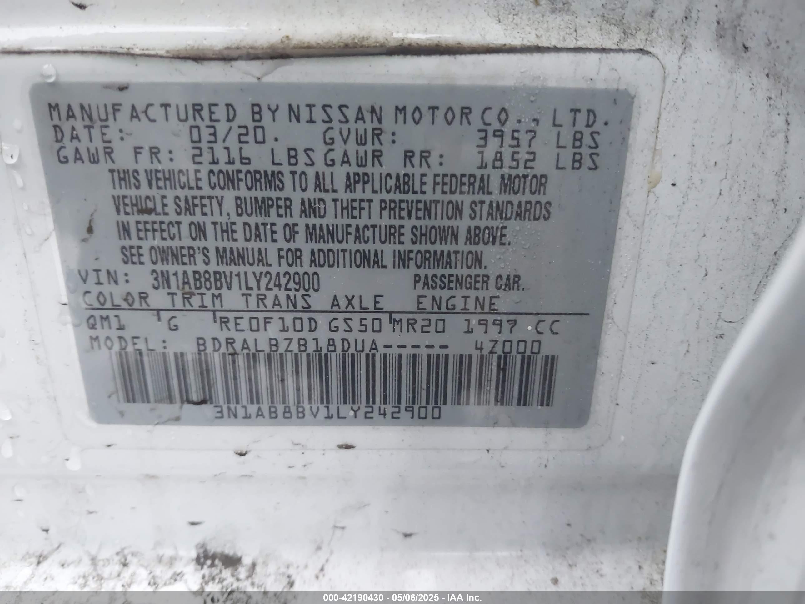 NISSAN SENTRA image 9