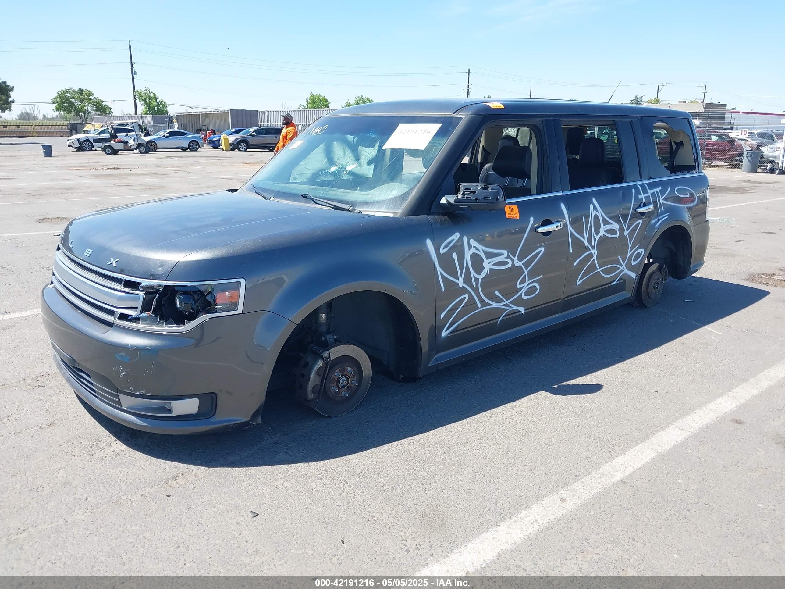FORD FLEX image 2