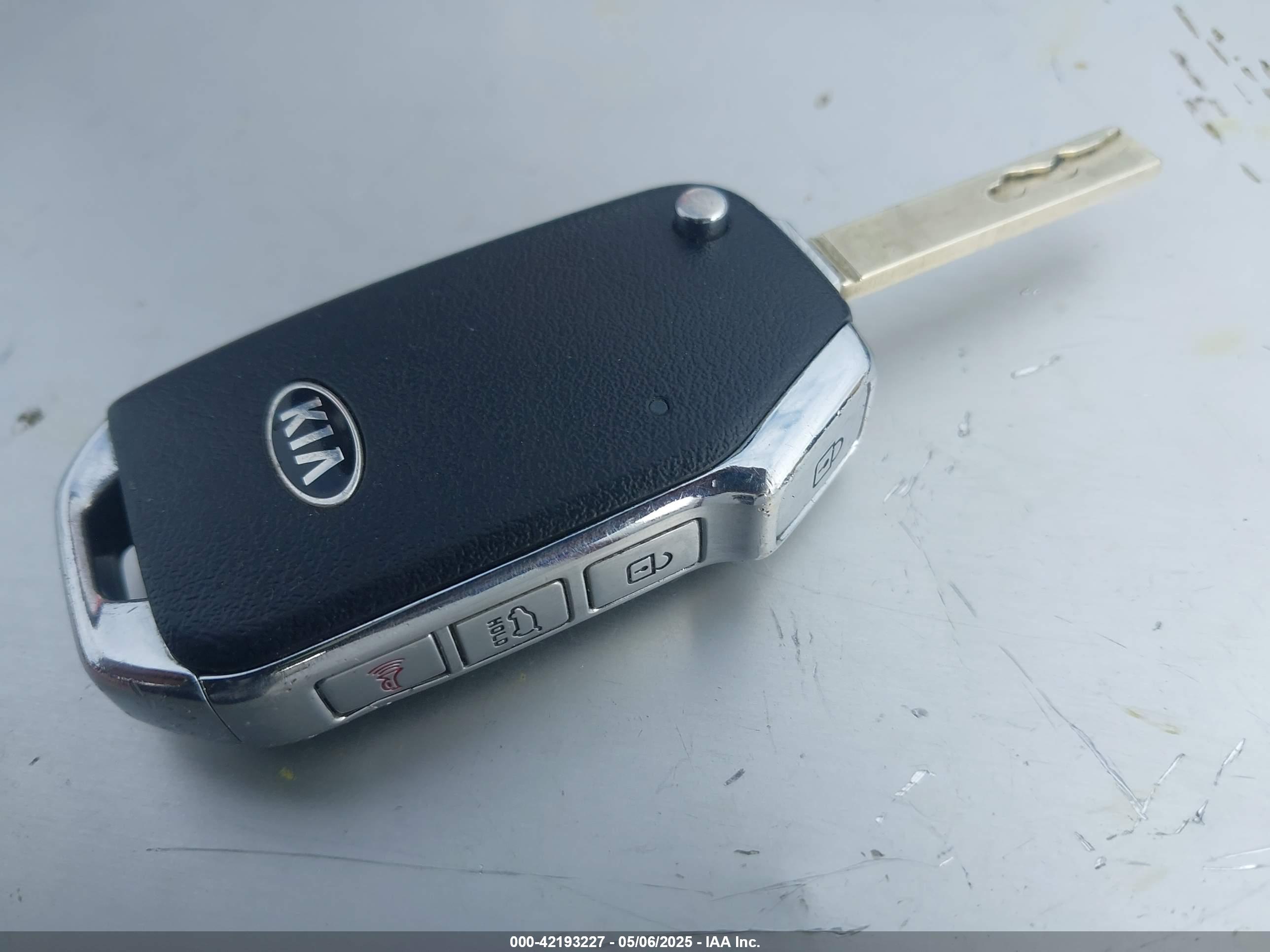 KIA SOUL image 11