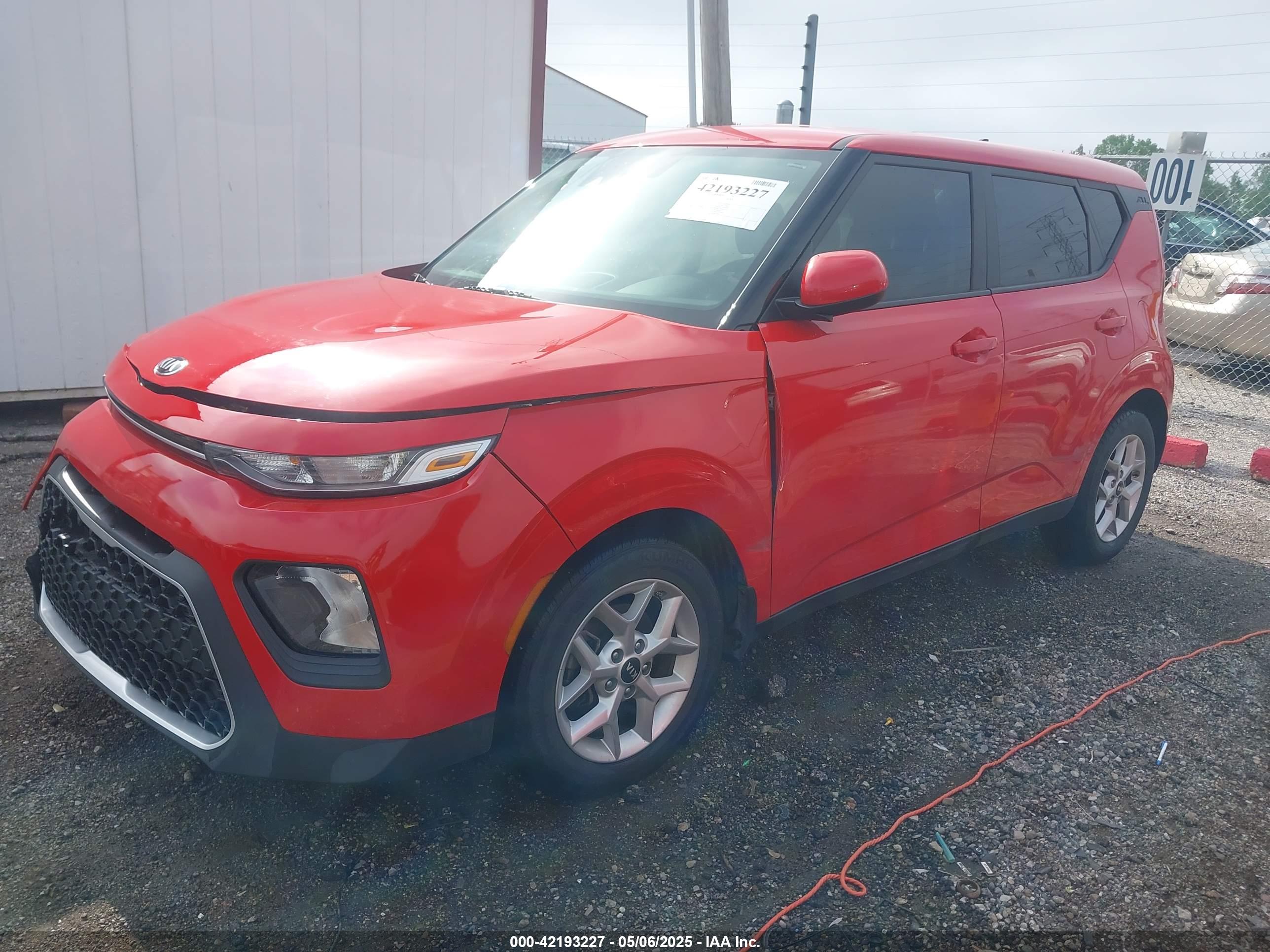KIA SOUL image 2