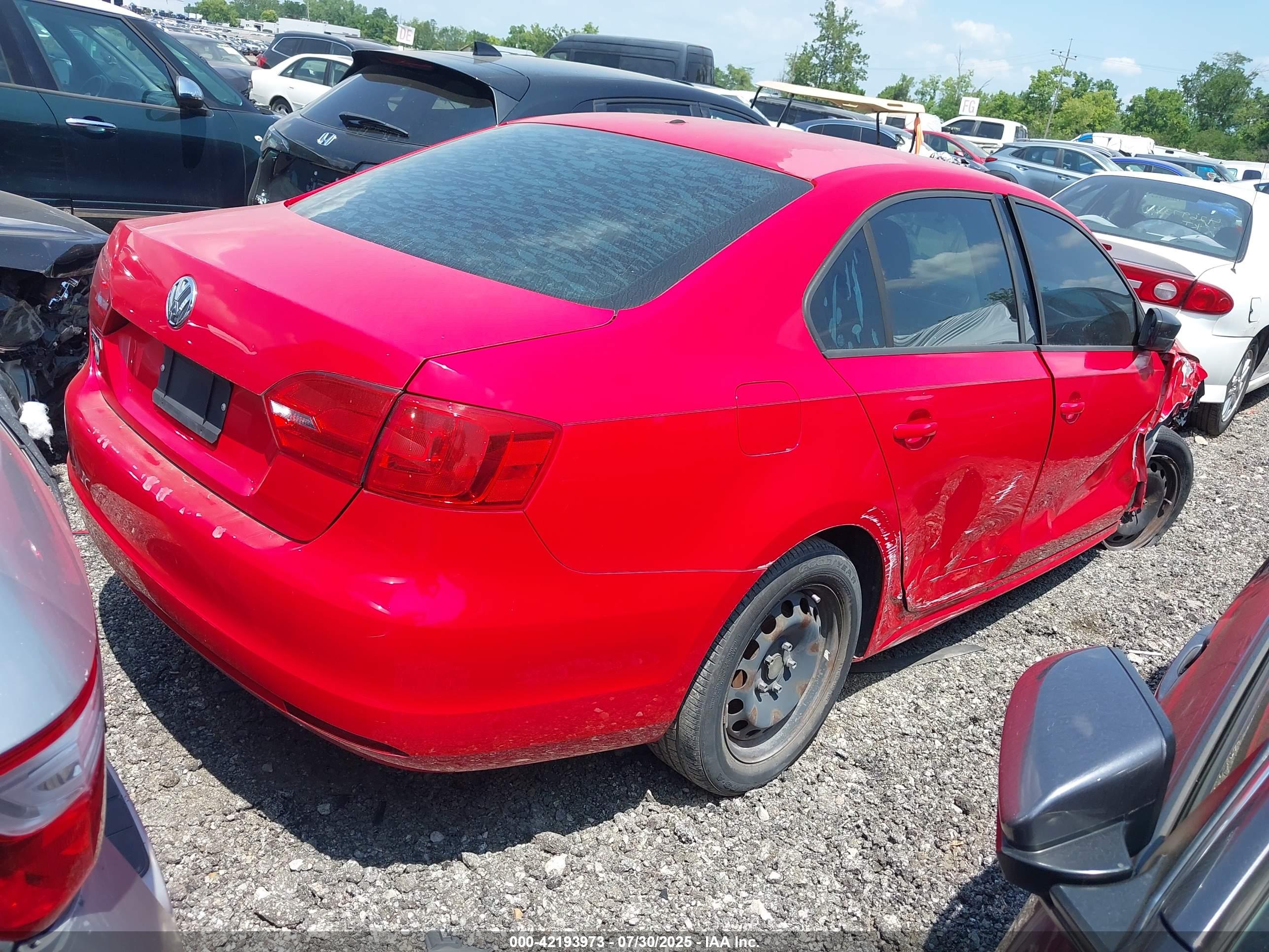 VOLKSWAGEN JETTA image 4