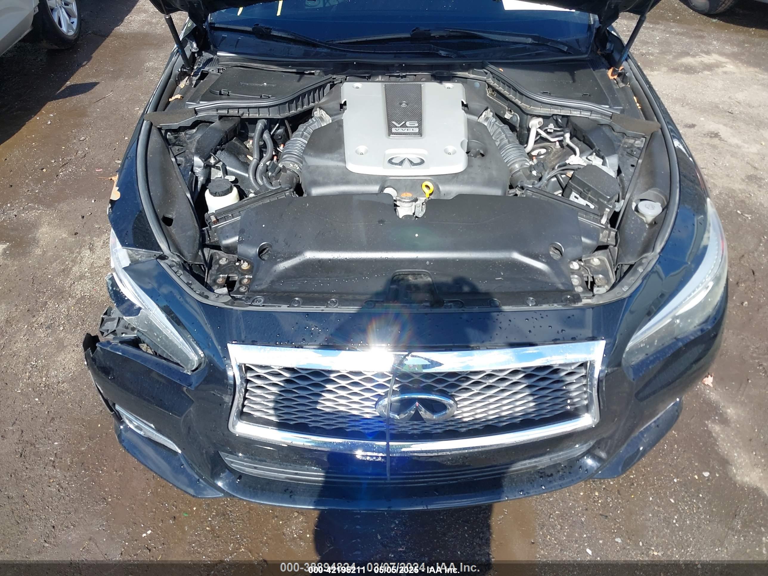 INFINITI Q50 image 10