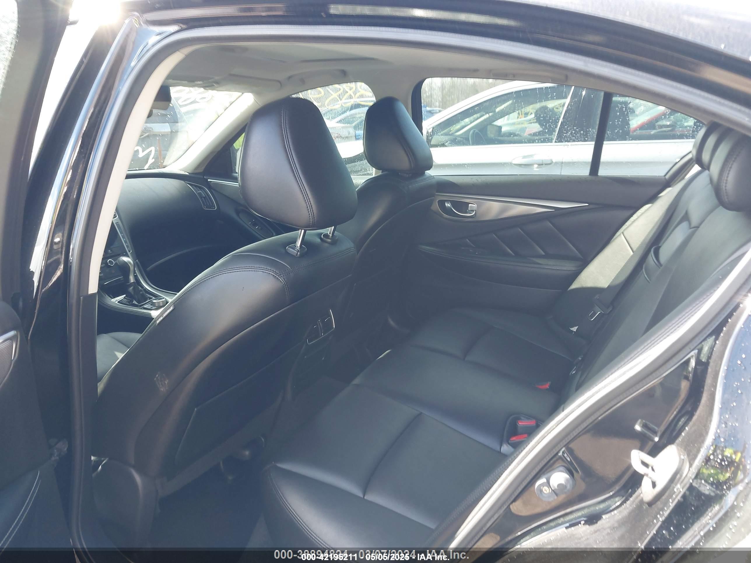 INFINITI Q50 image 8