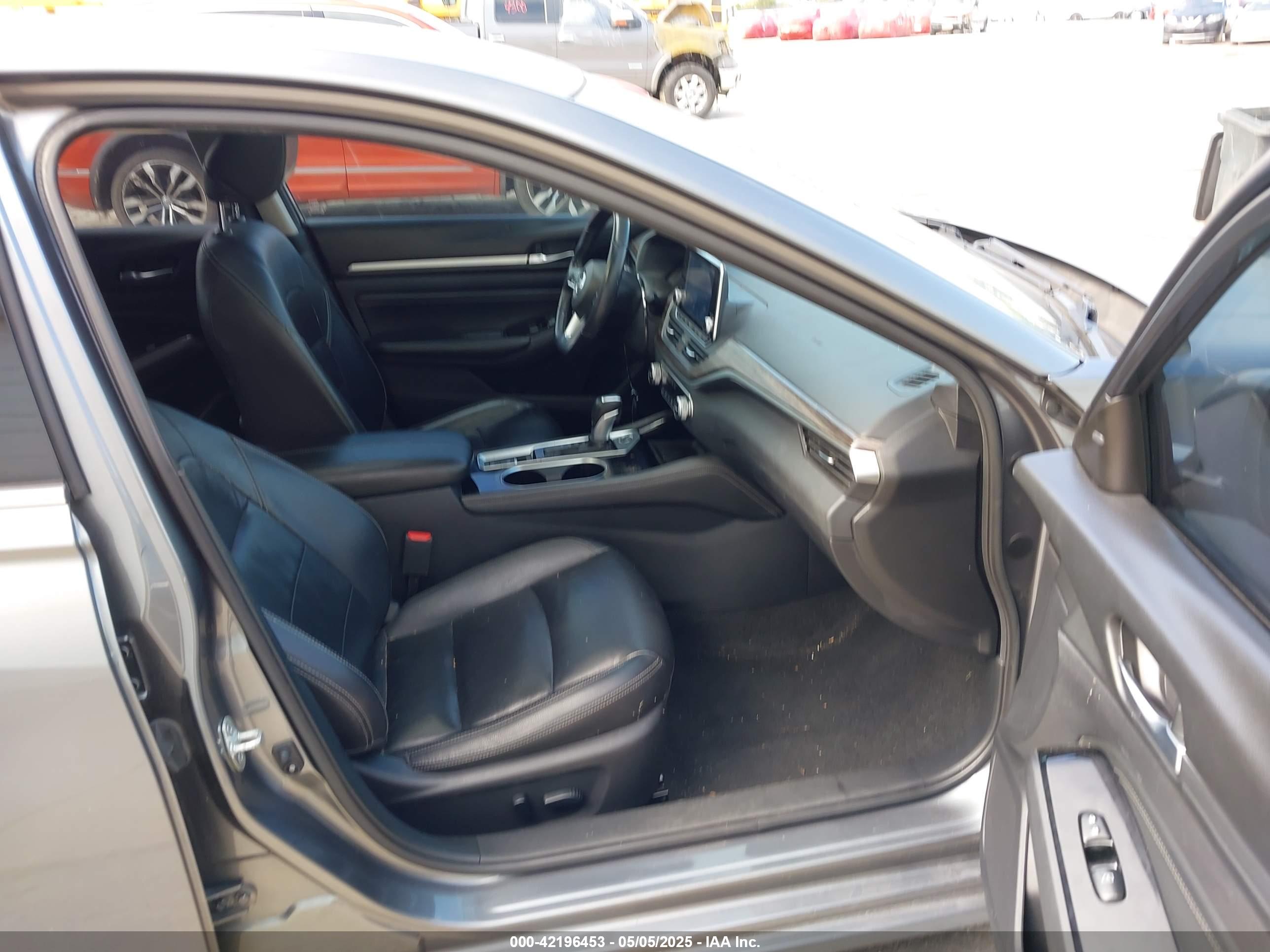 NISSAN ALTIMA image 5