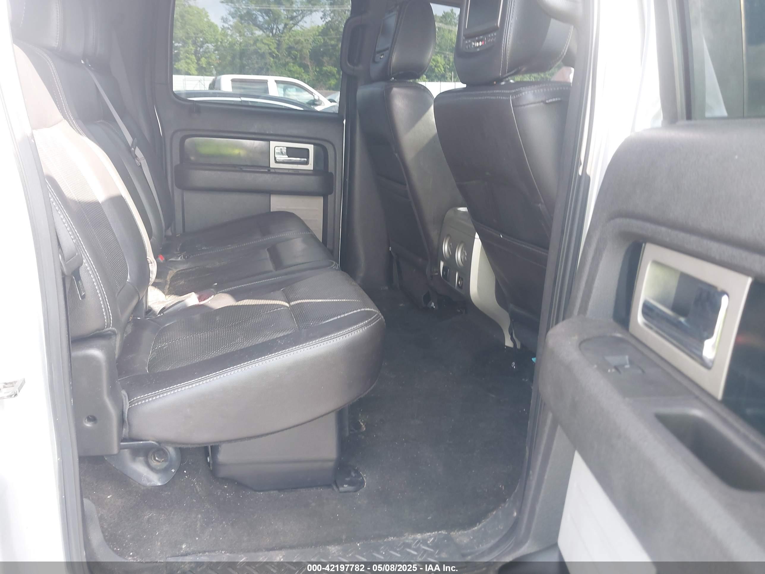 FORD F-150 image 8