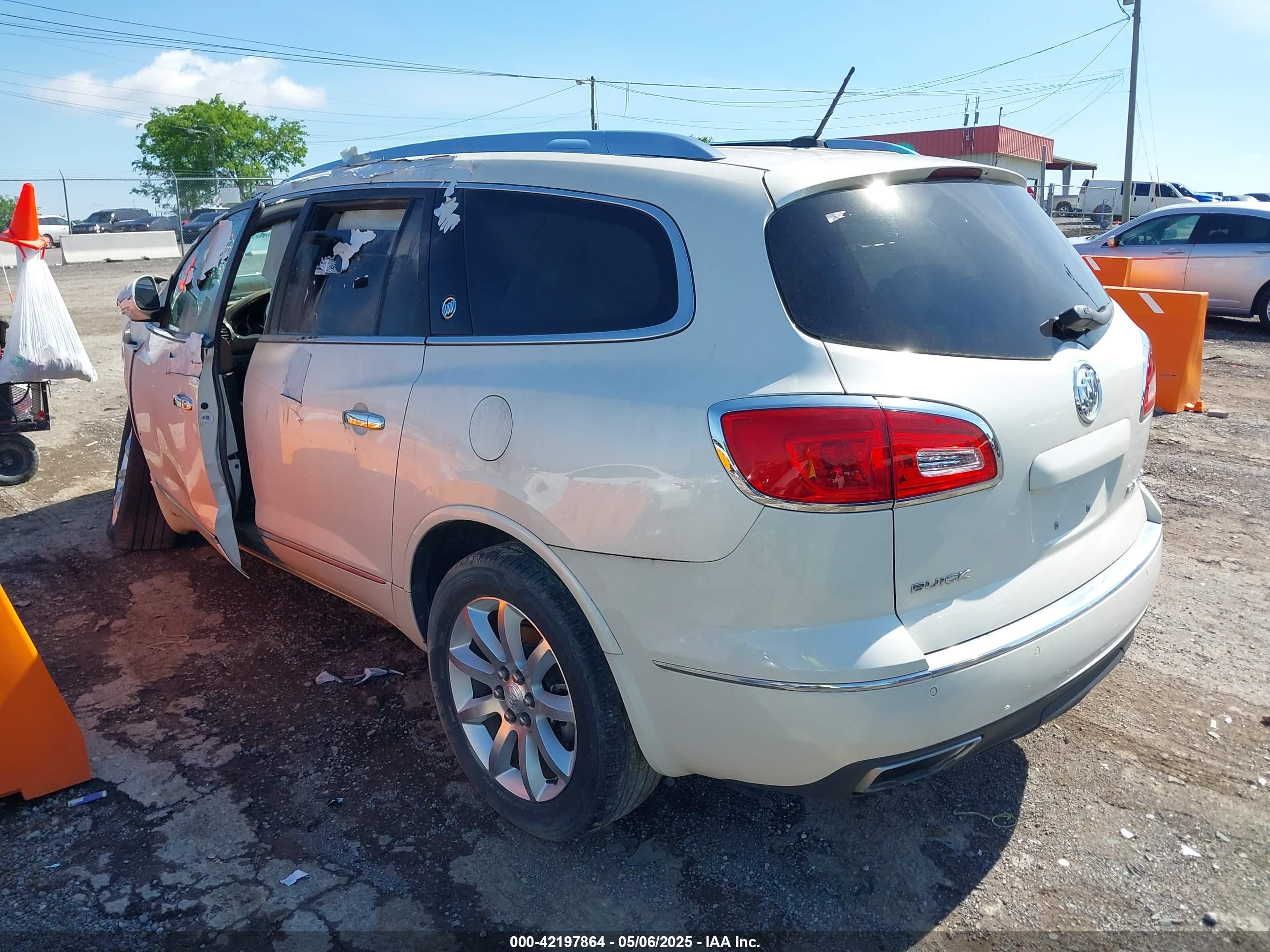 BUICK ENCLAVE image 3