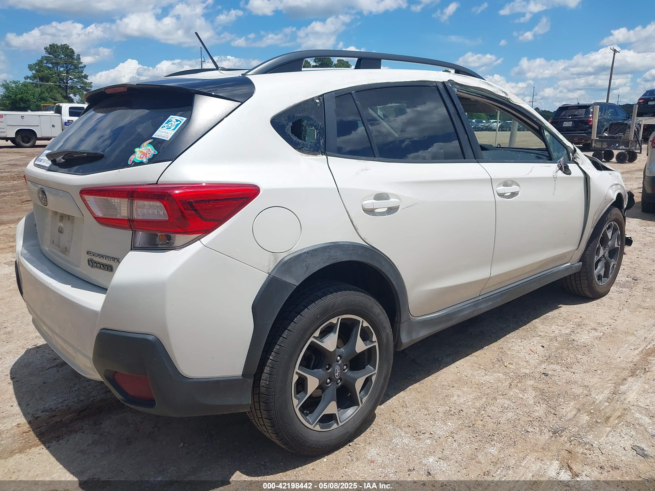 SUBARU CROSSTREK image 4