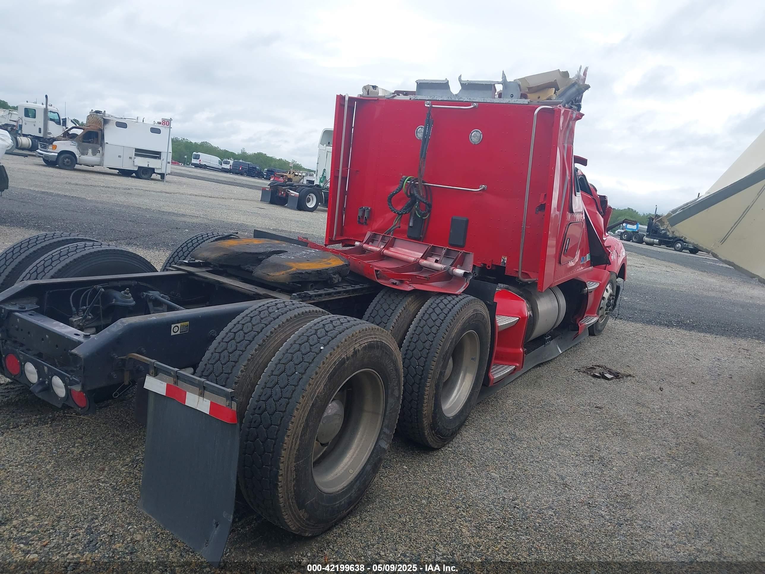 KENWORTH T680 image 4