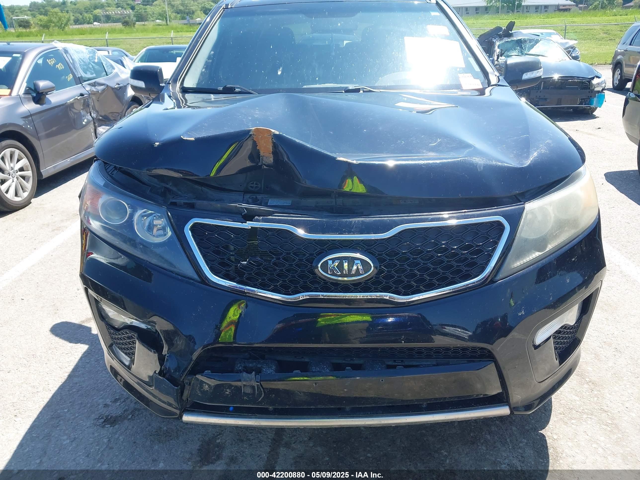 KIA SORENTO image 6