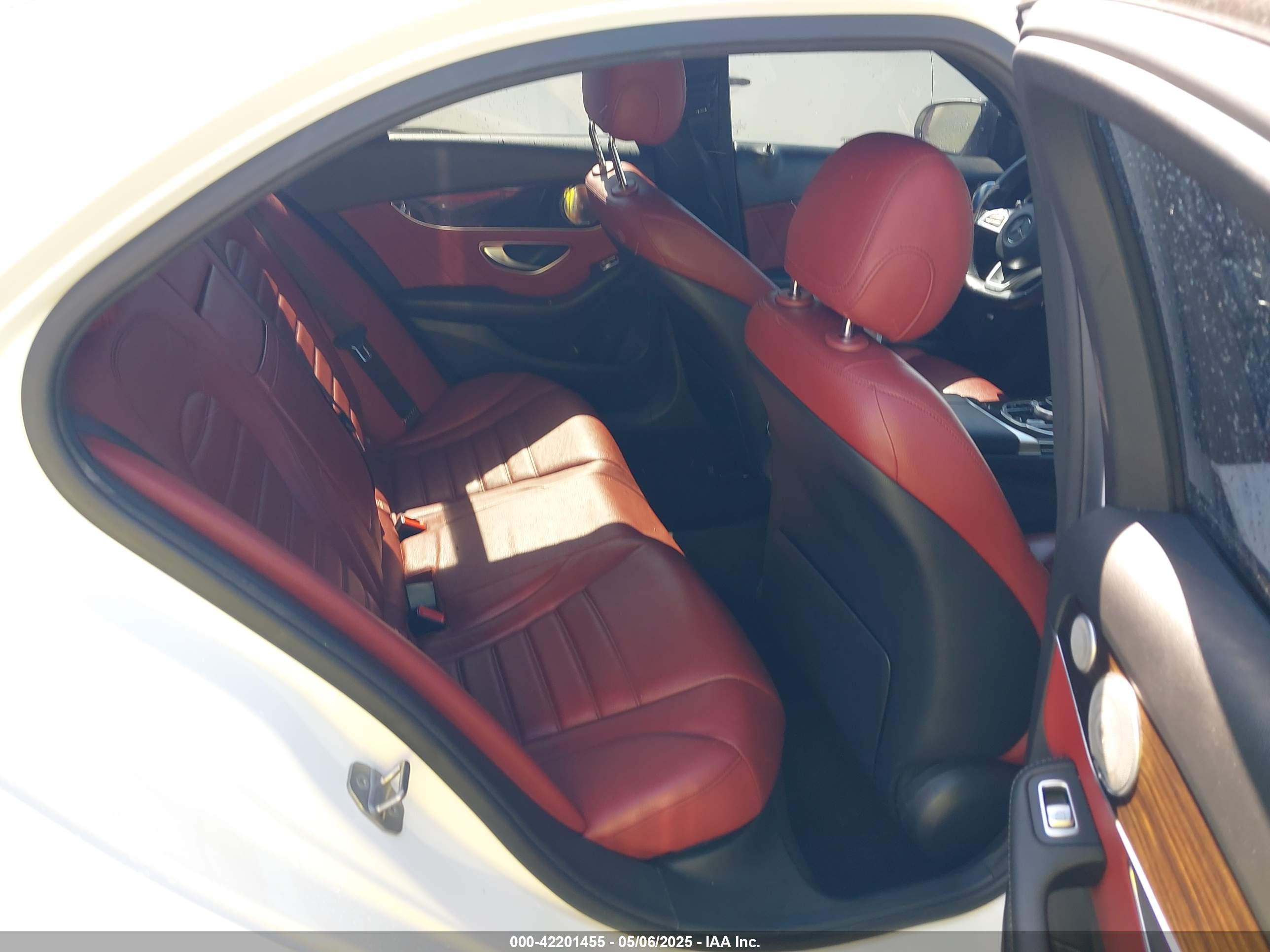 MERCEDES-BENZ C image 8