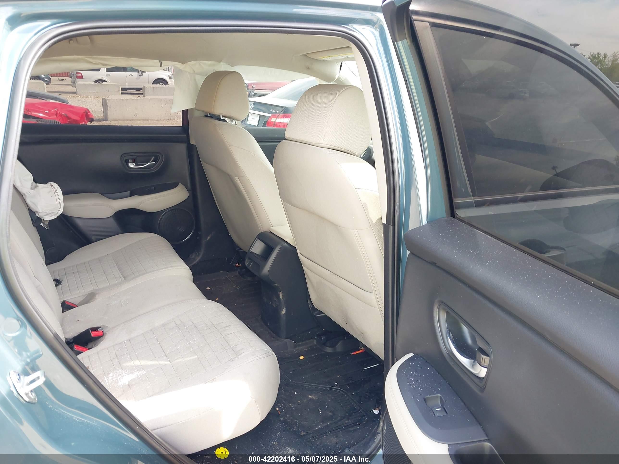 HONDA HR-V image 8