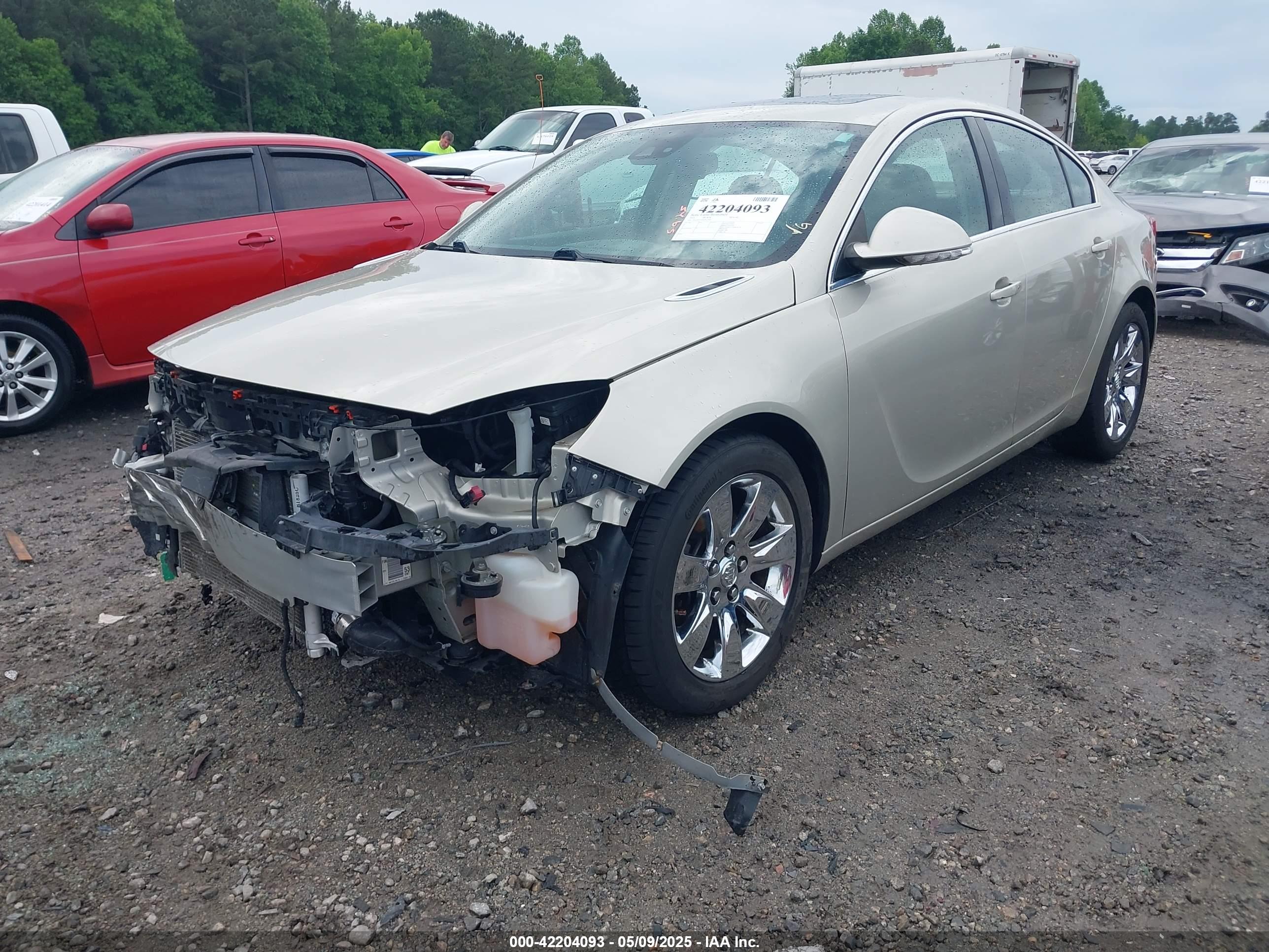 BUICK REGAL image 2
