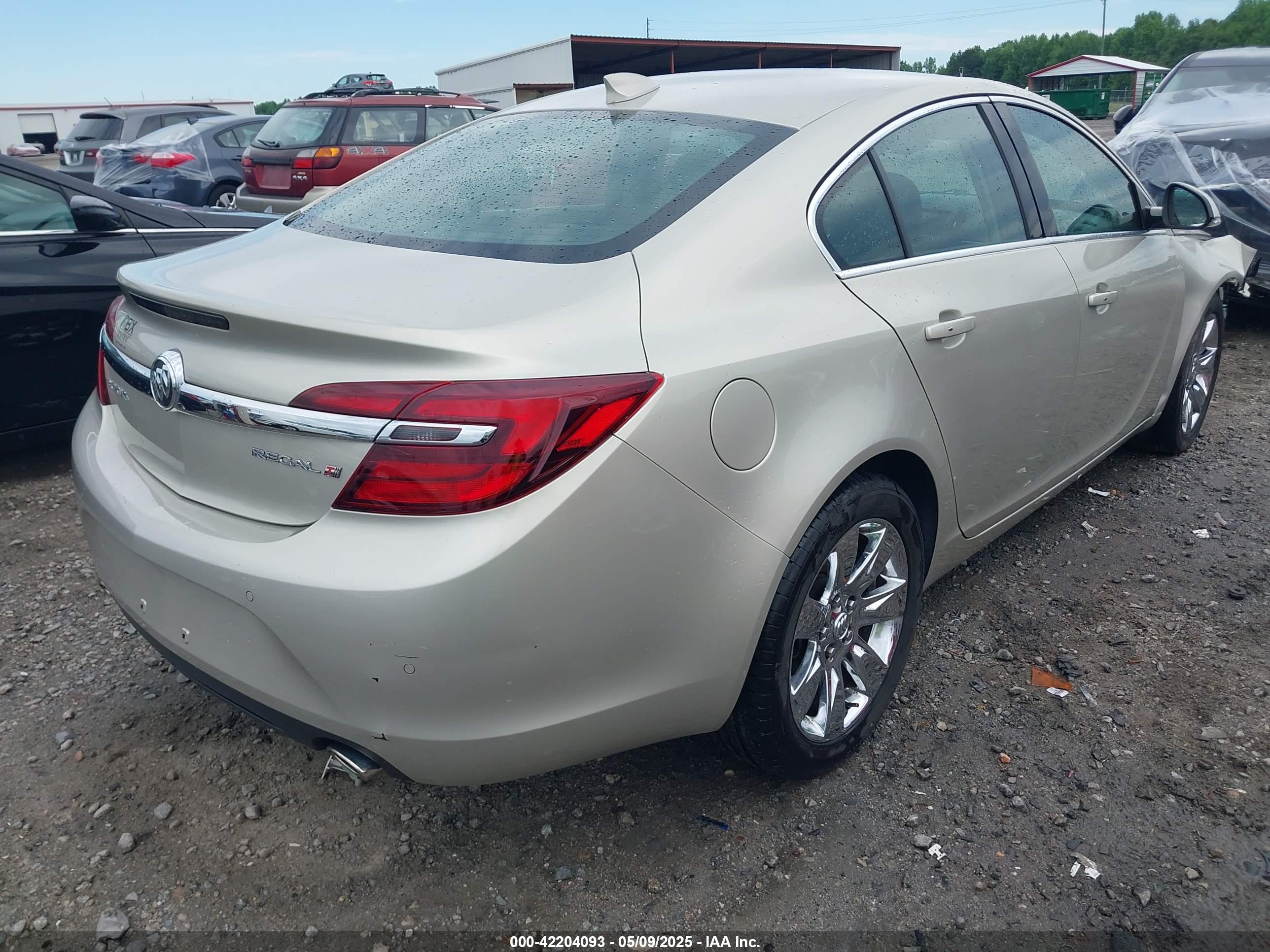BUICK REGAL image 4