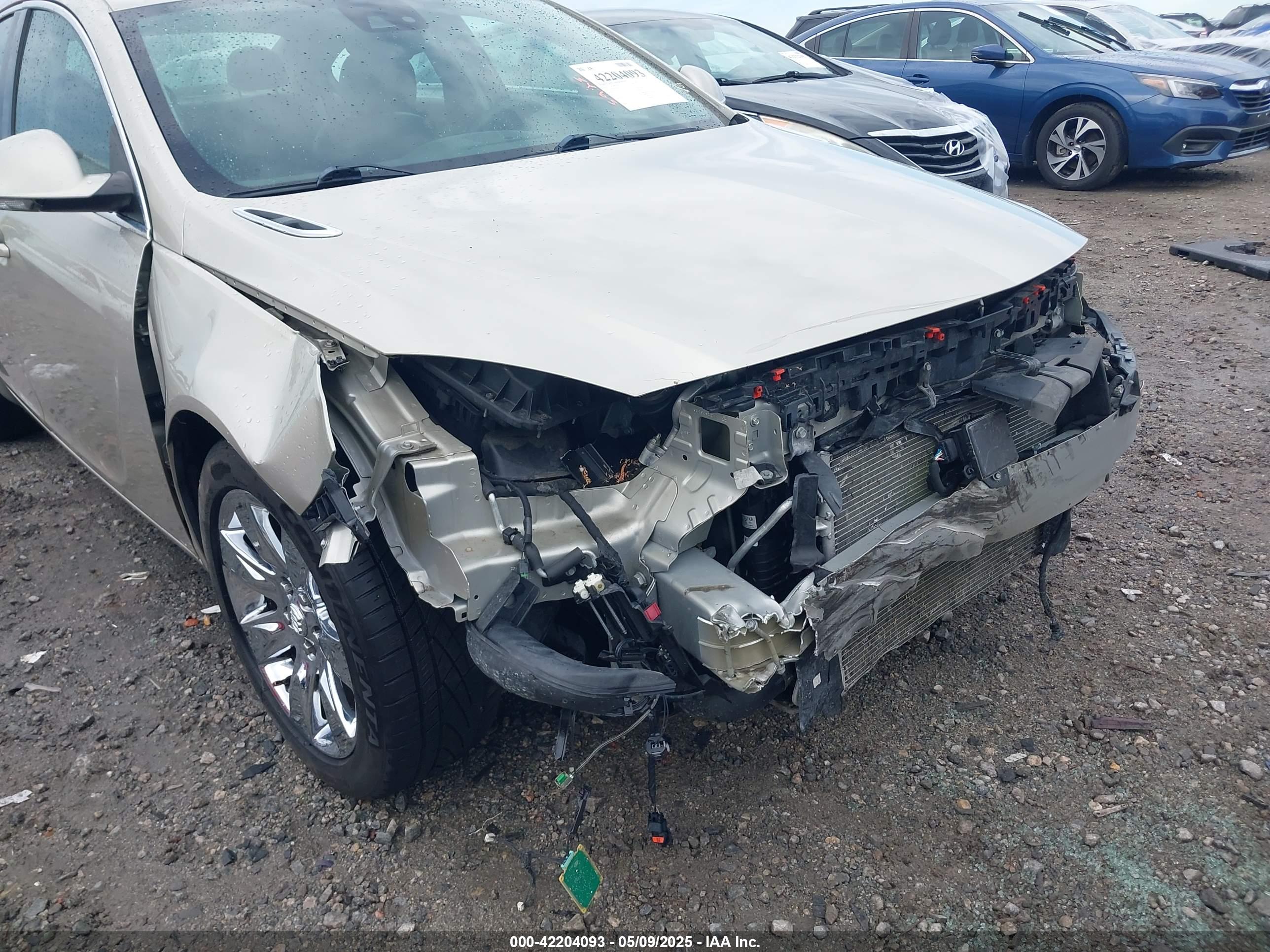 BUICK REGAL image 6