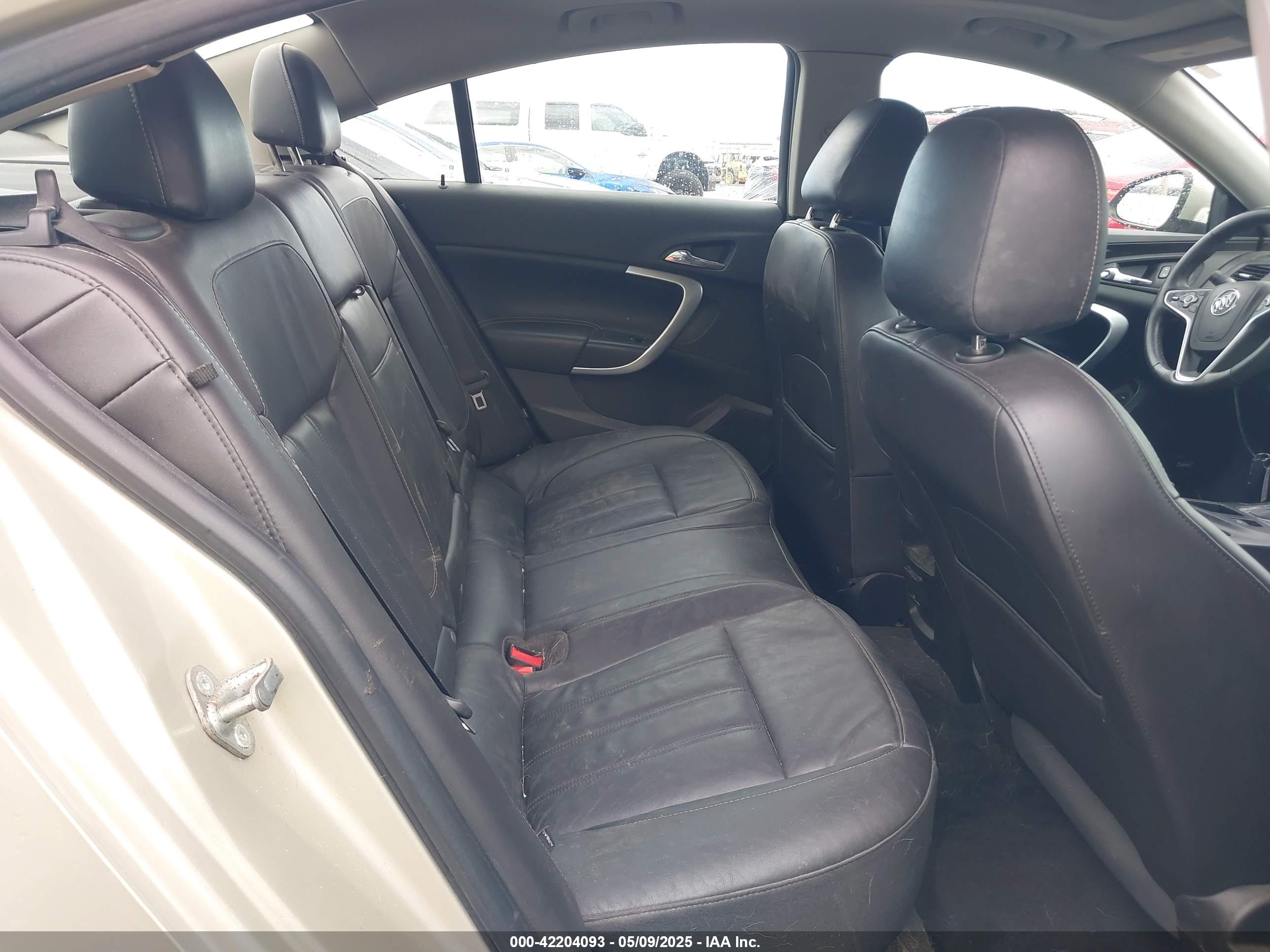 BUICK REGAL image 8