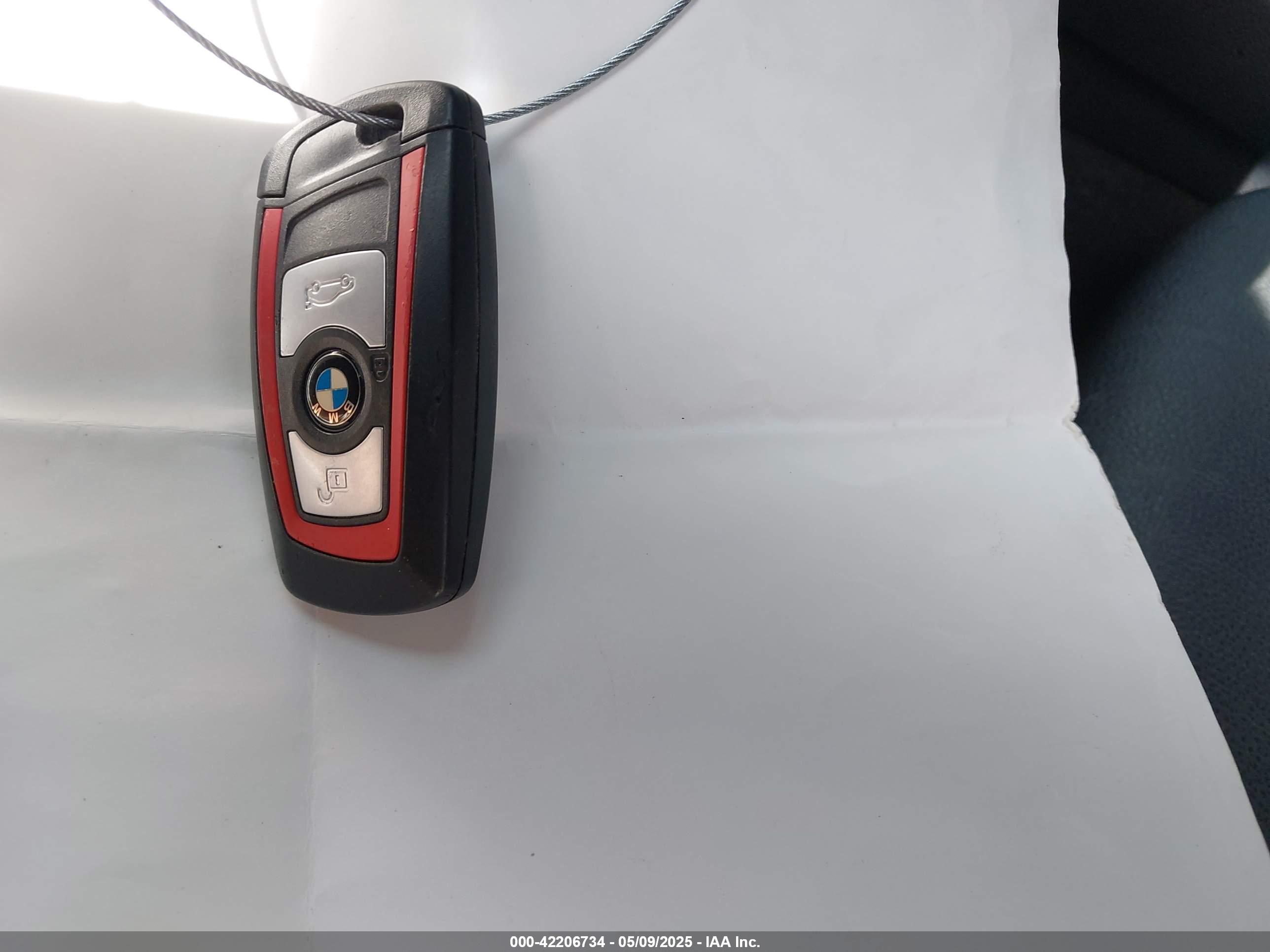 BMW 330I image 11