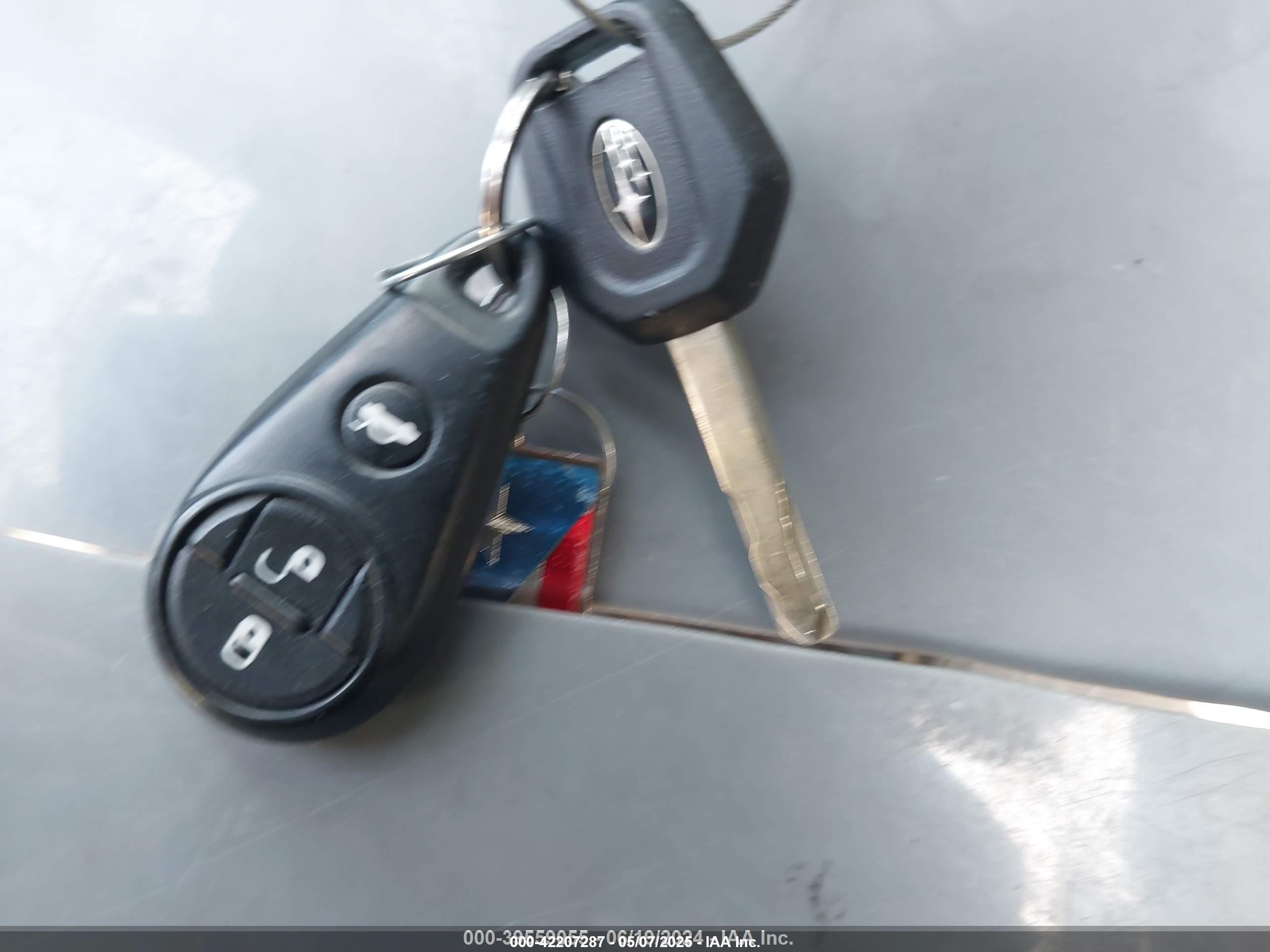 SUBARU FORESTER image 11